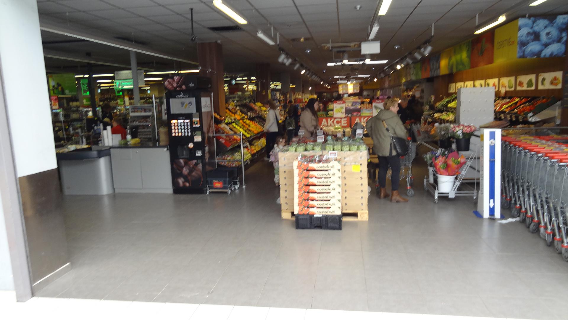 BILLA foto 4