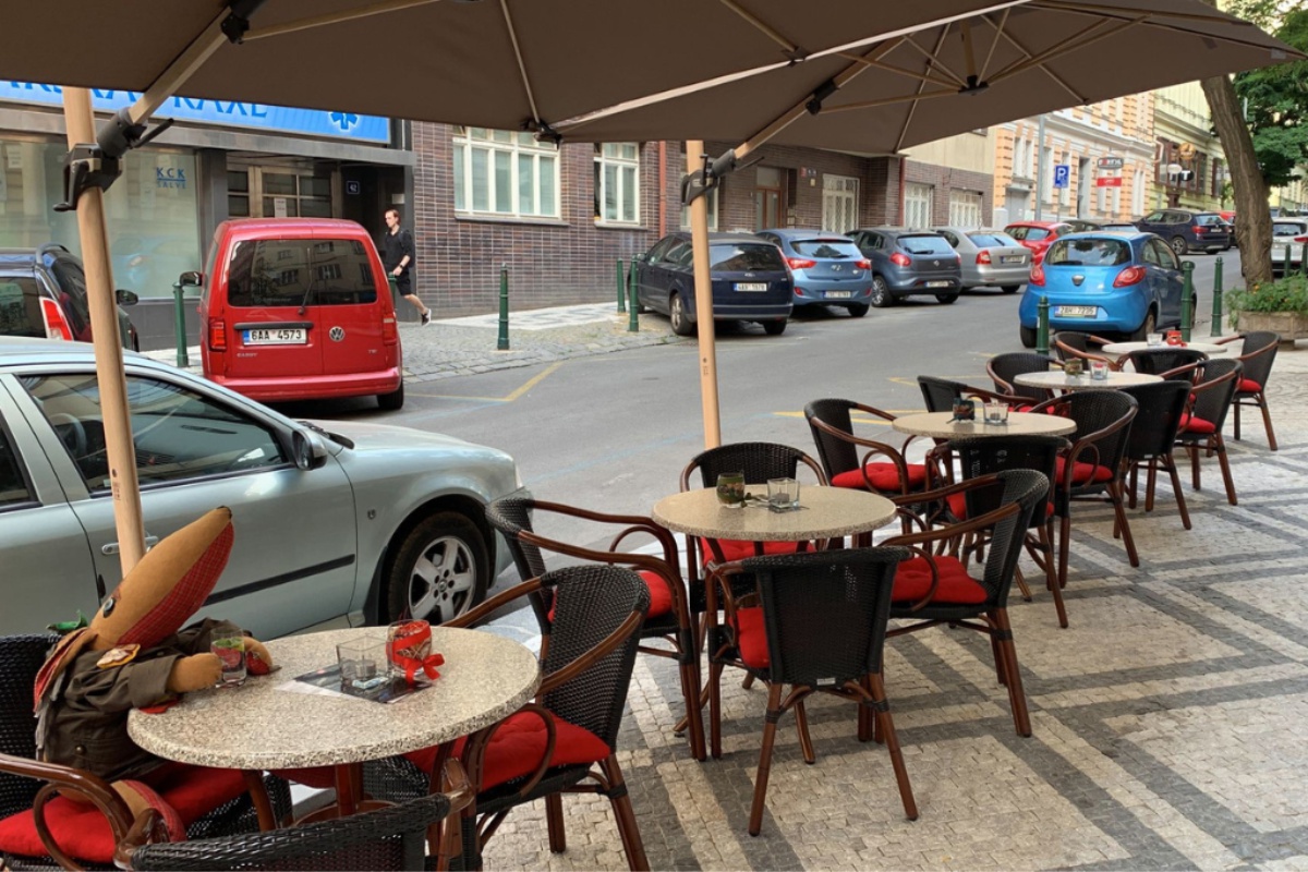 2 deci Vinohrady foto 4