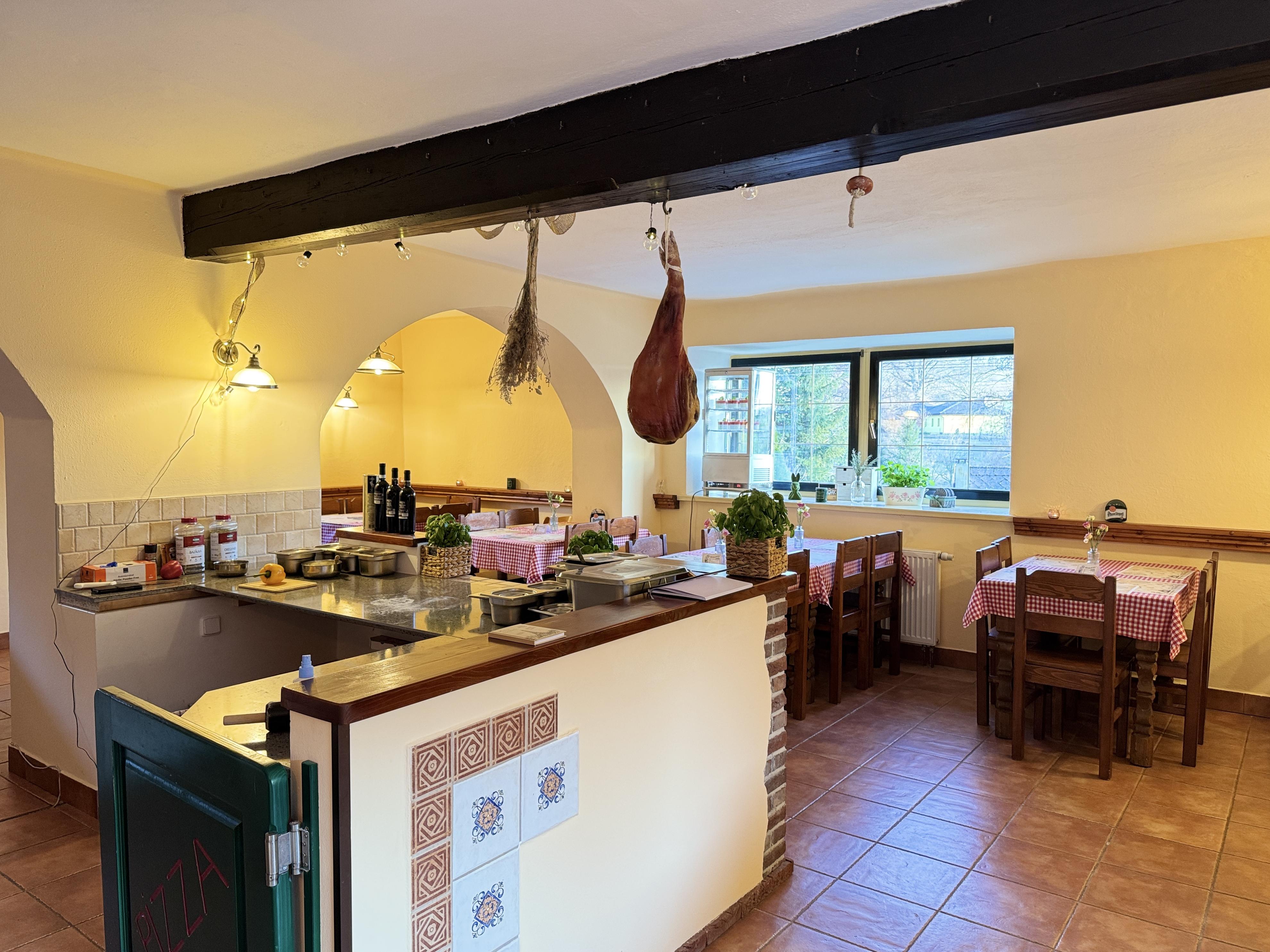 Ristorante Pizzeria Al Mostro foto 4