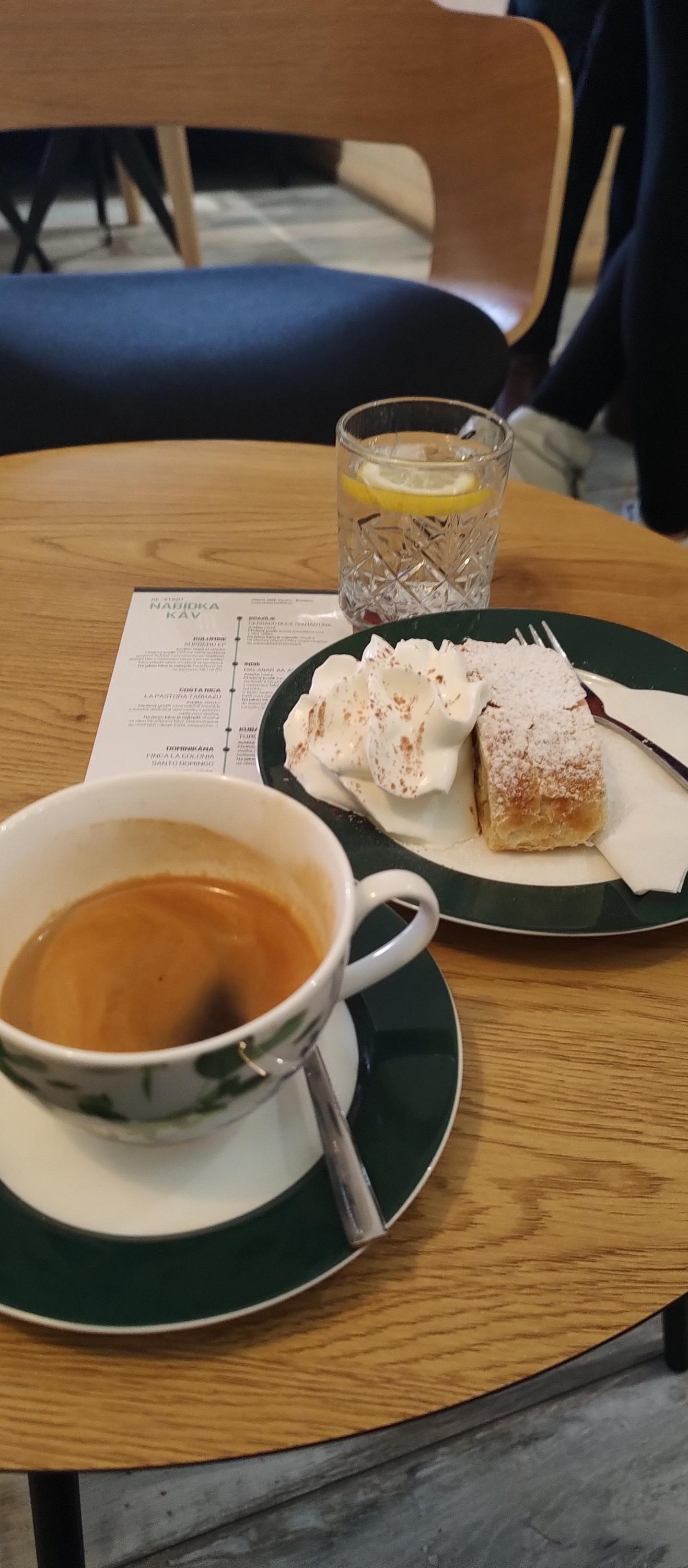 RE:START pražírna s kavárnou foto 5