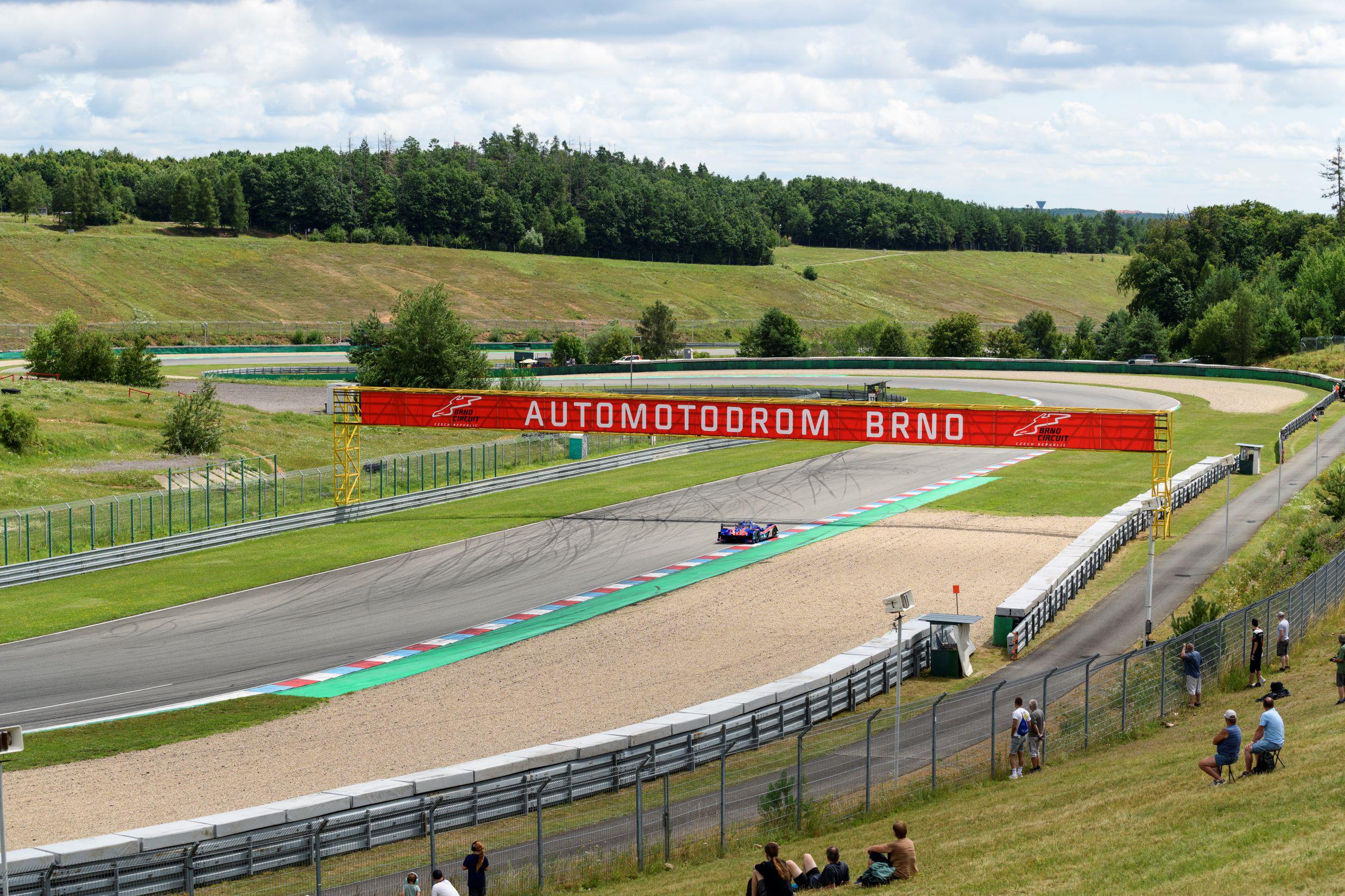 Masarykův okruh - CREDITAS Autodrom Brno foto 4