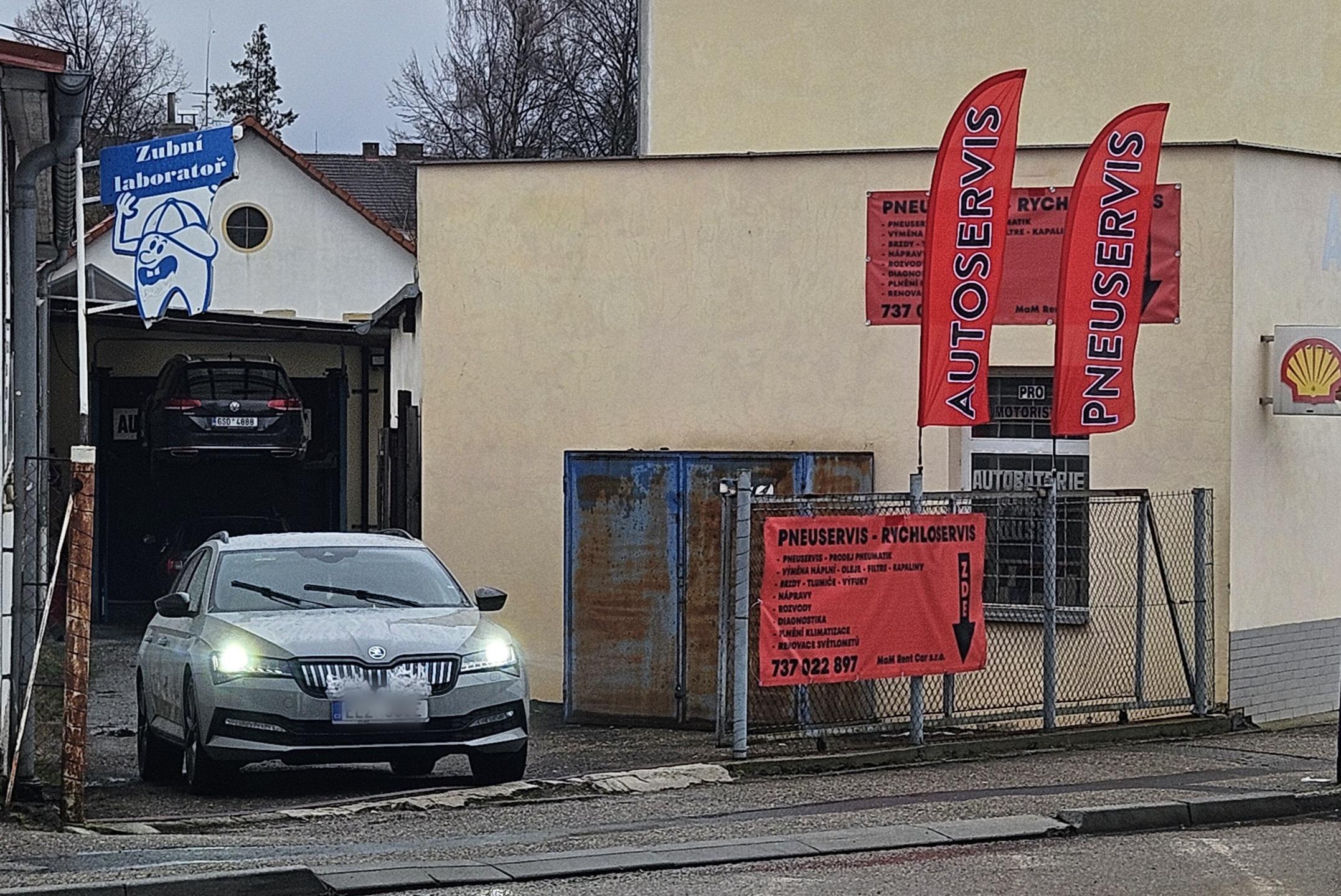 MaM Rent Car foto 2
