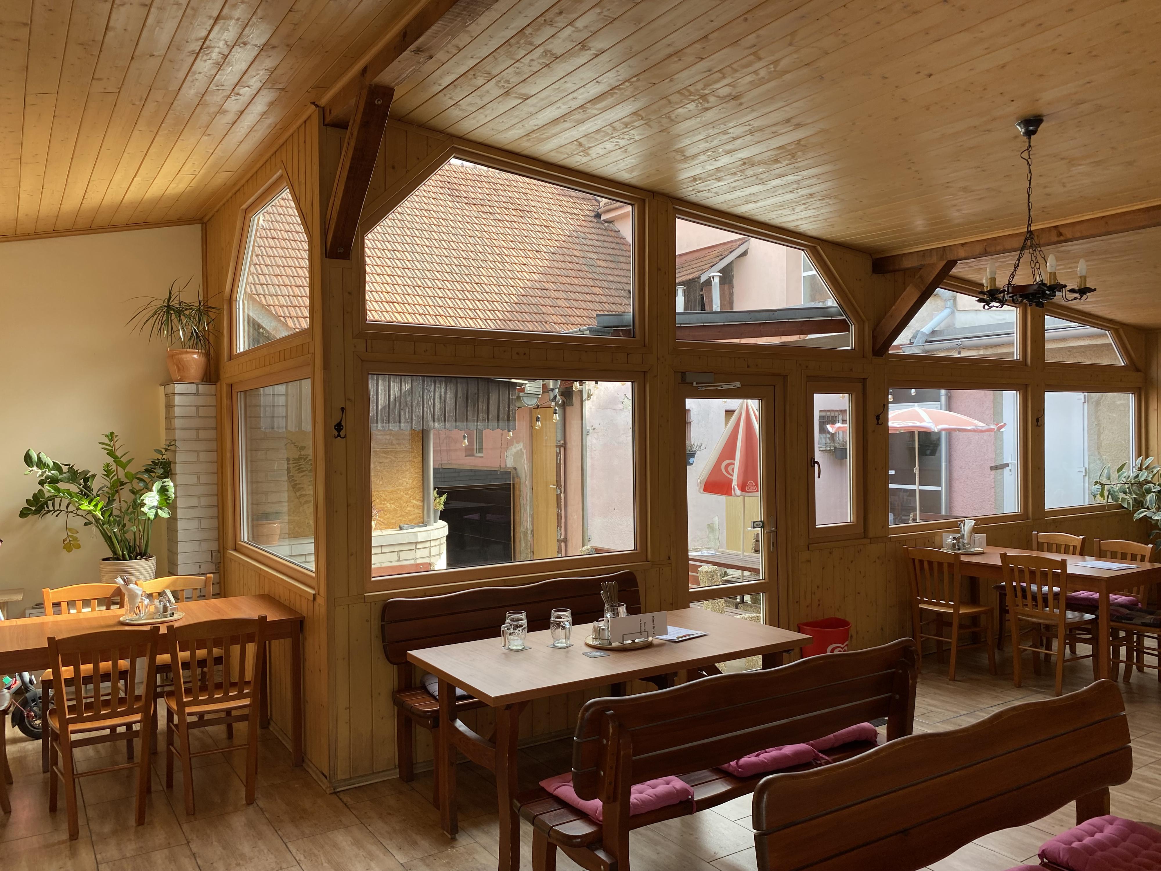 Na Sokolovně, restaurace a pizzerie foto 3