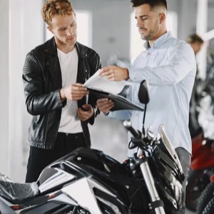 Půjčovny motocyklů a skútrů