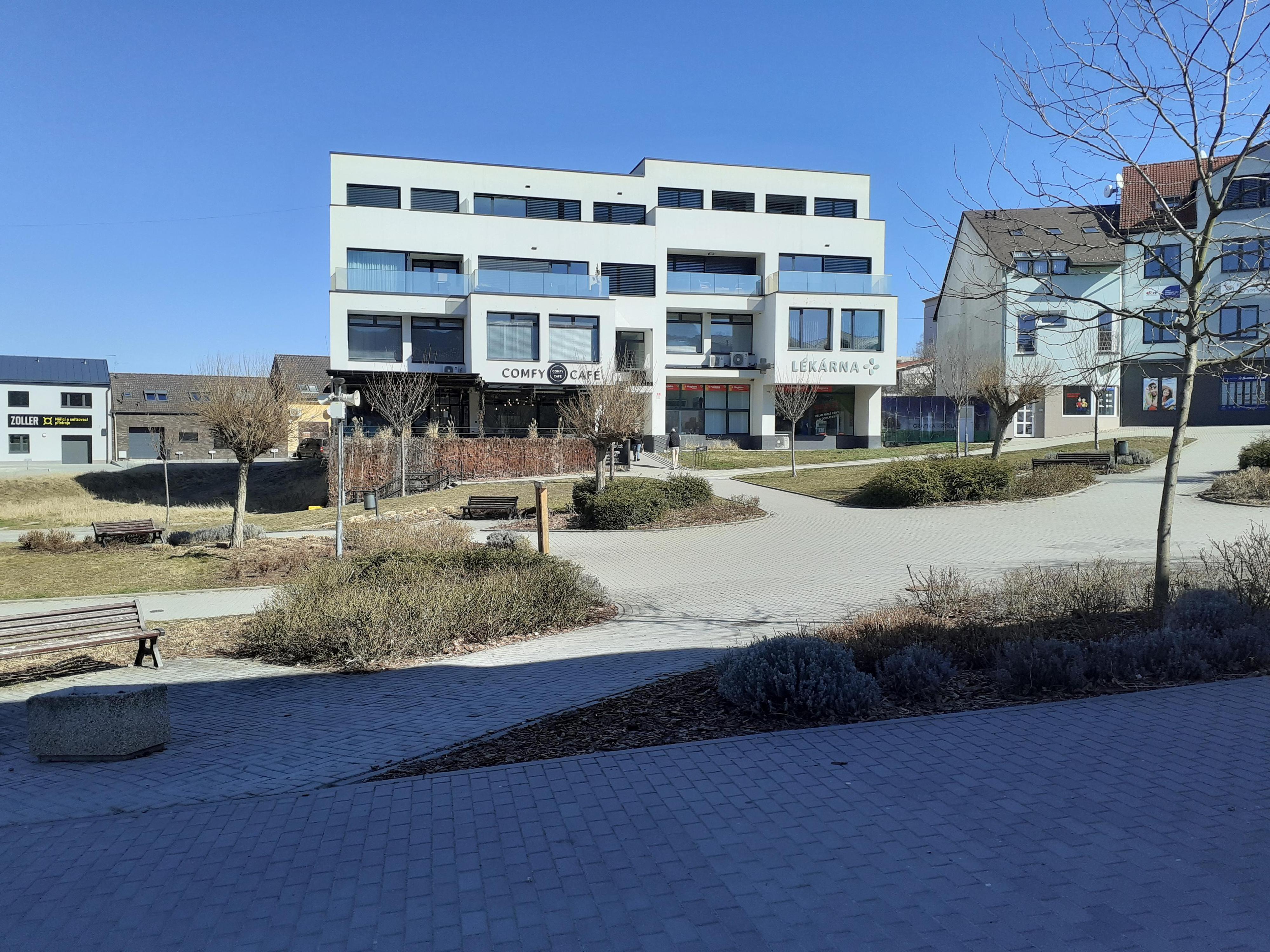 Comfy café & Bistro