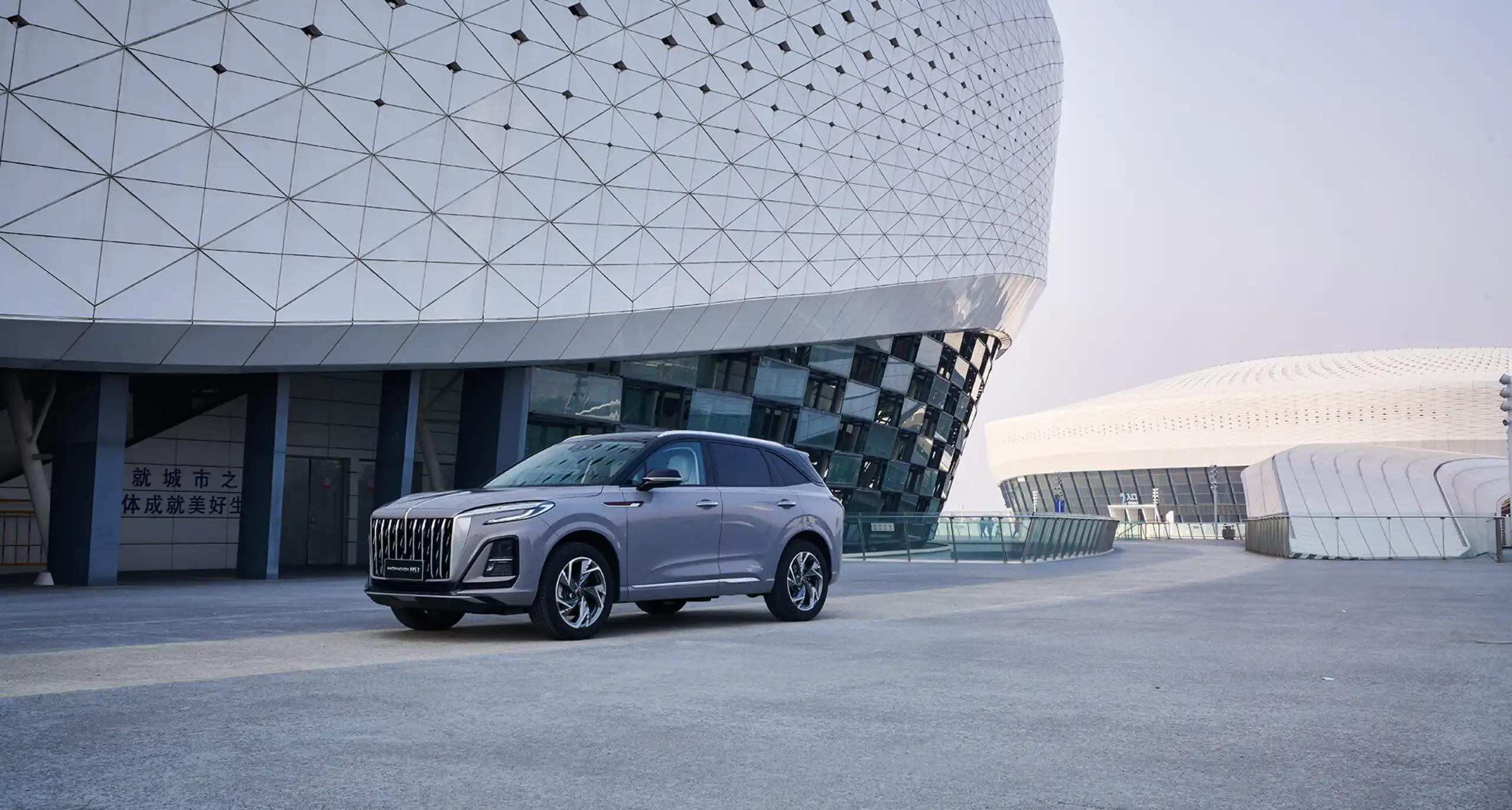 HONGQI - CAR HOUSE foto 5