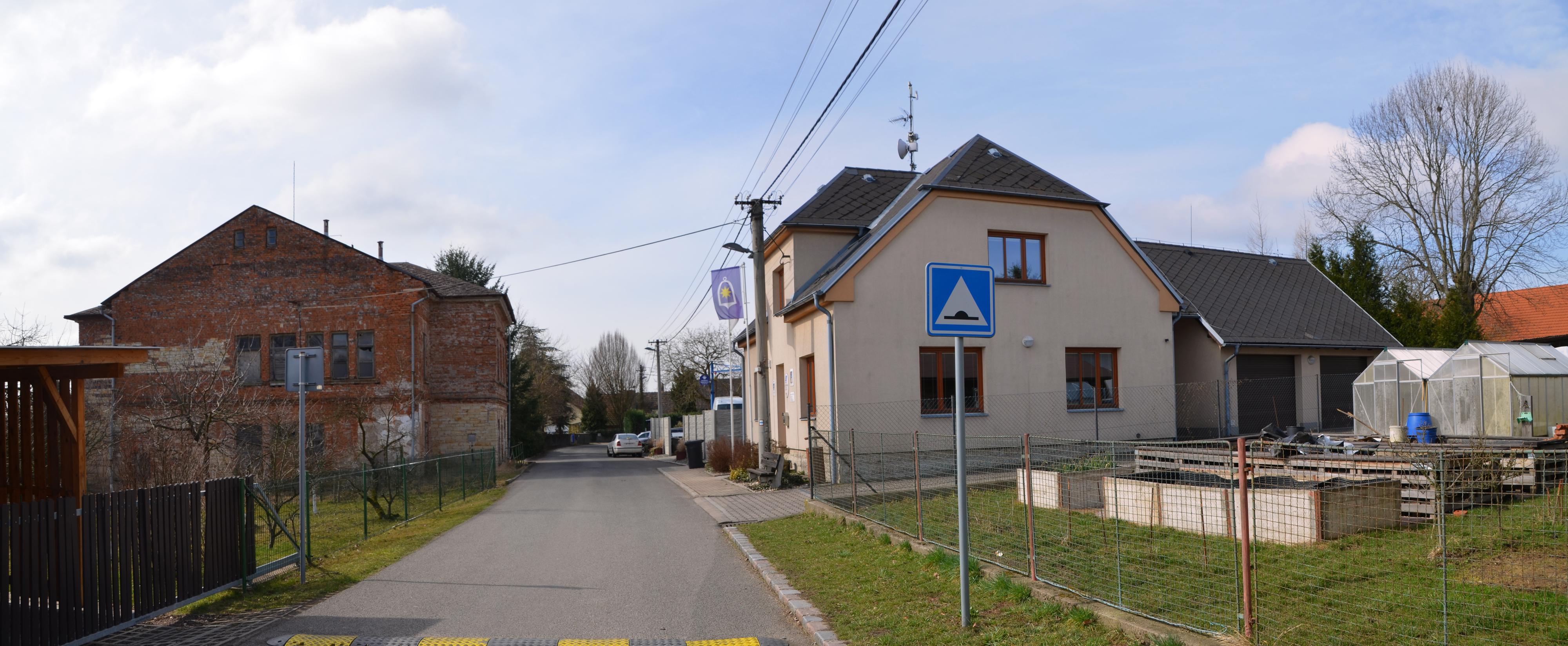 Žernov - úřad městyse foto 4