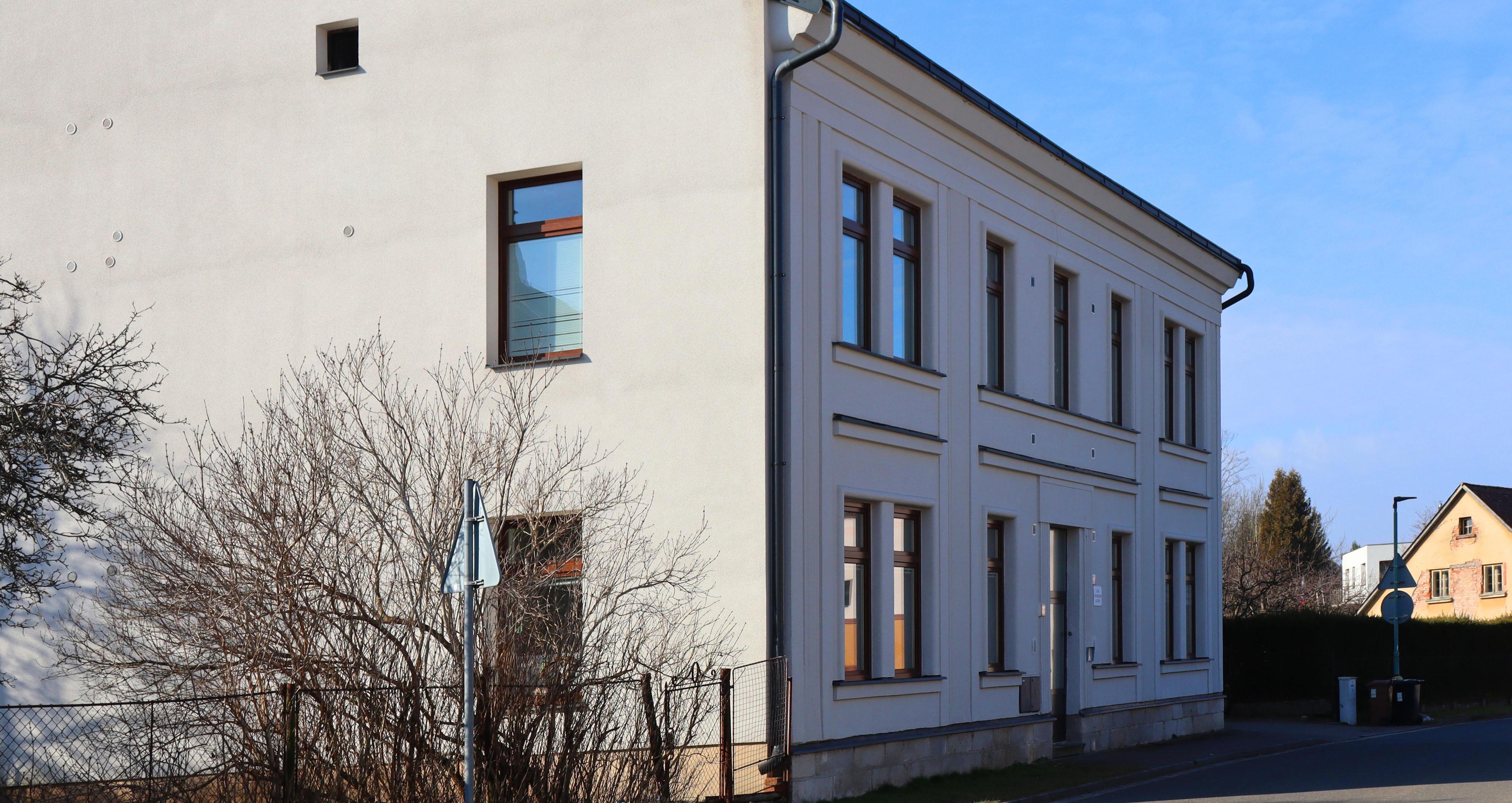 Dům s pečovatelskou službou Červený Kostelec foto 2