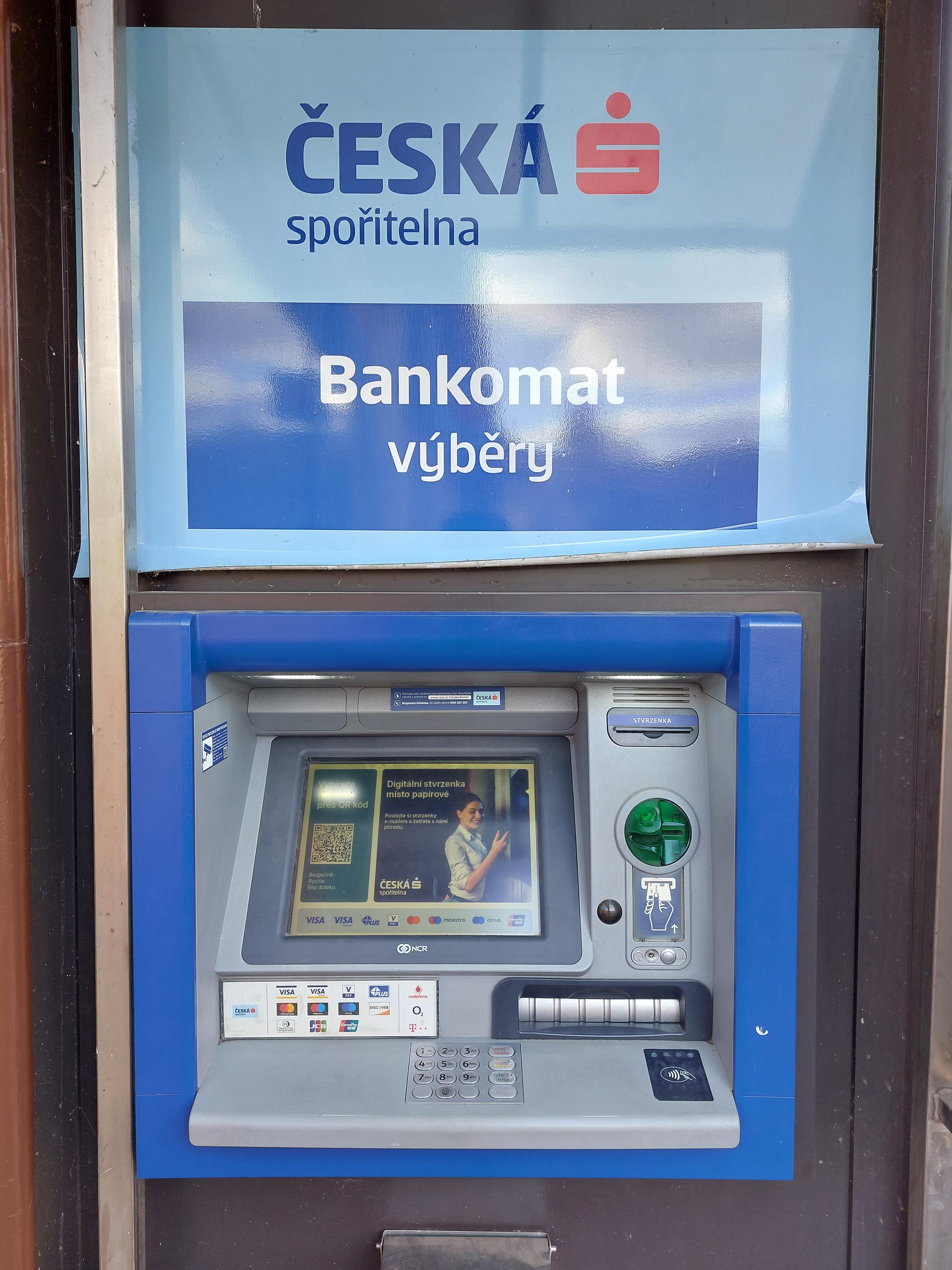 Bankomat České spořitelny foto 3