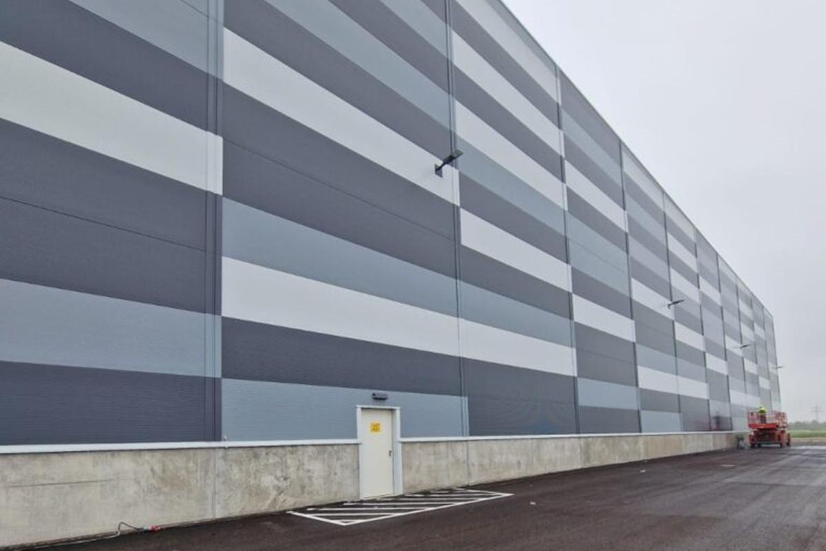 CLEAN & REPAIR SOLUTIONS, s.r.o.