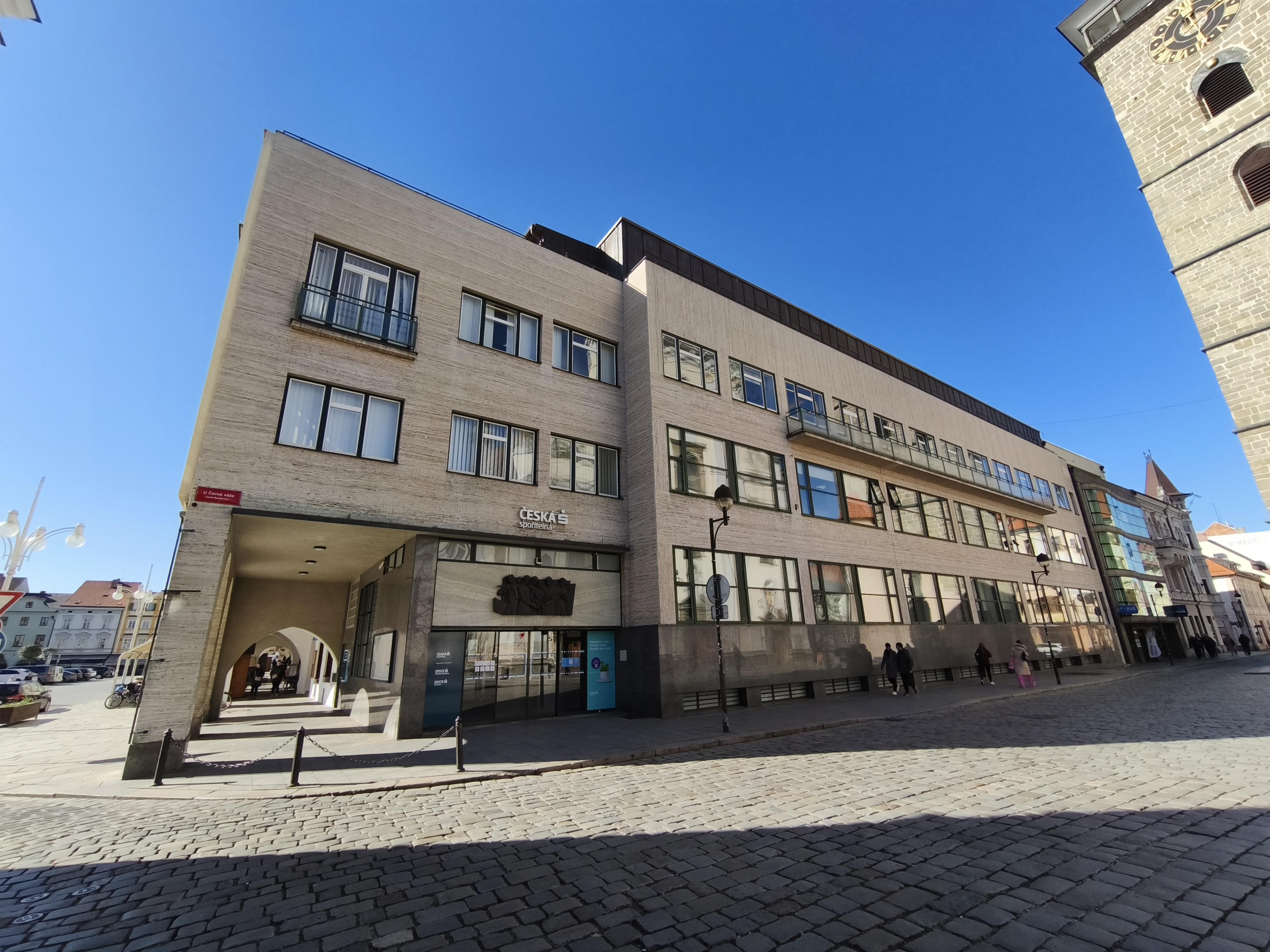Česká spořitelna, a.s. foto 2