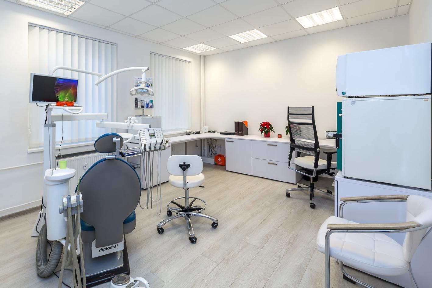 STOMATOLOGIE - ConfiDental s.r.o. foto 4