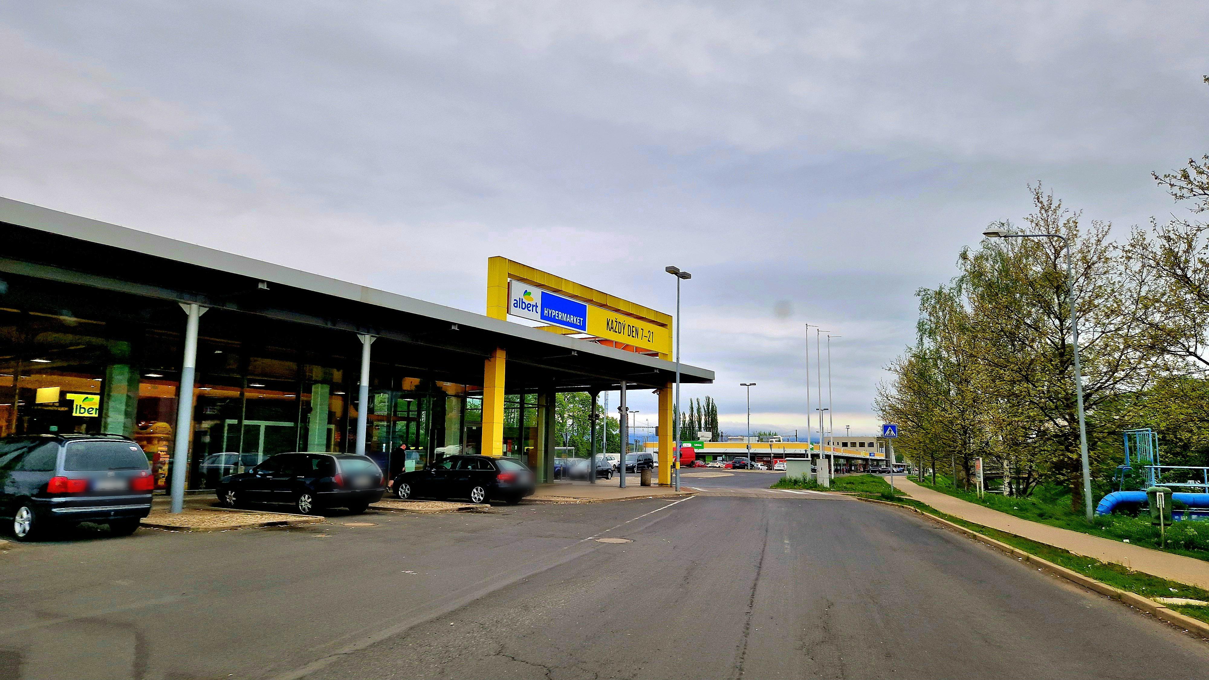 Albert Hypermarket foto 5
