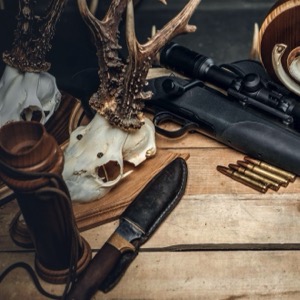 Prodej potřeb a oblečení pro myslivost a lesnictví