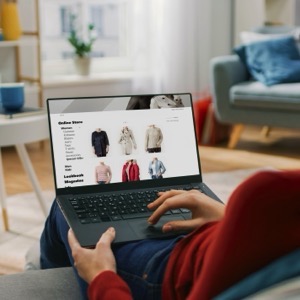 Group discount shopping servers