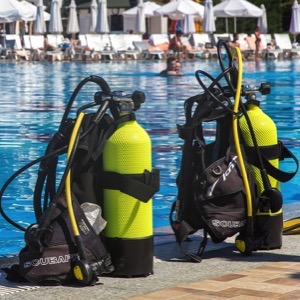 Diving equipment rental