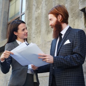 Znalci a odhadci podniků