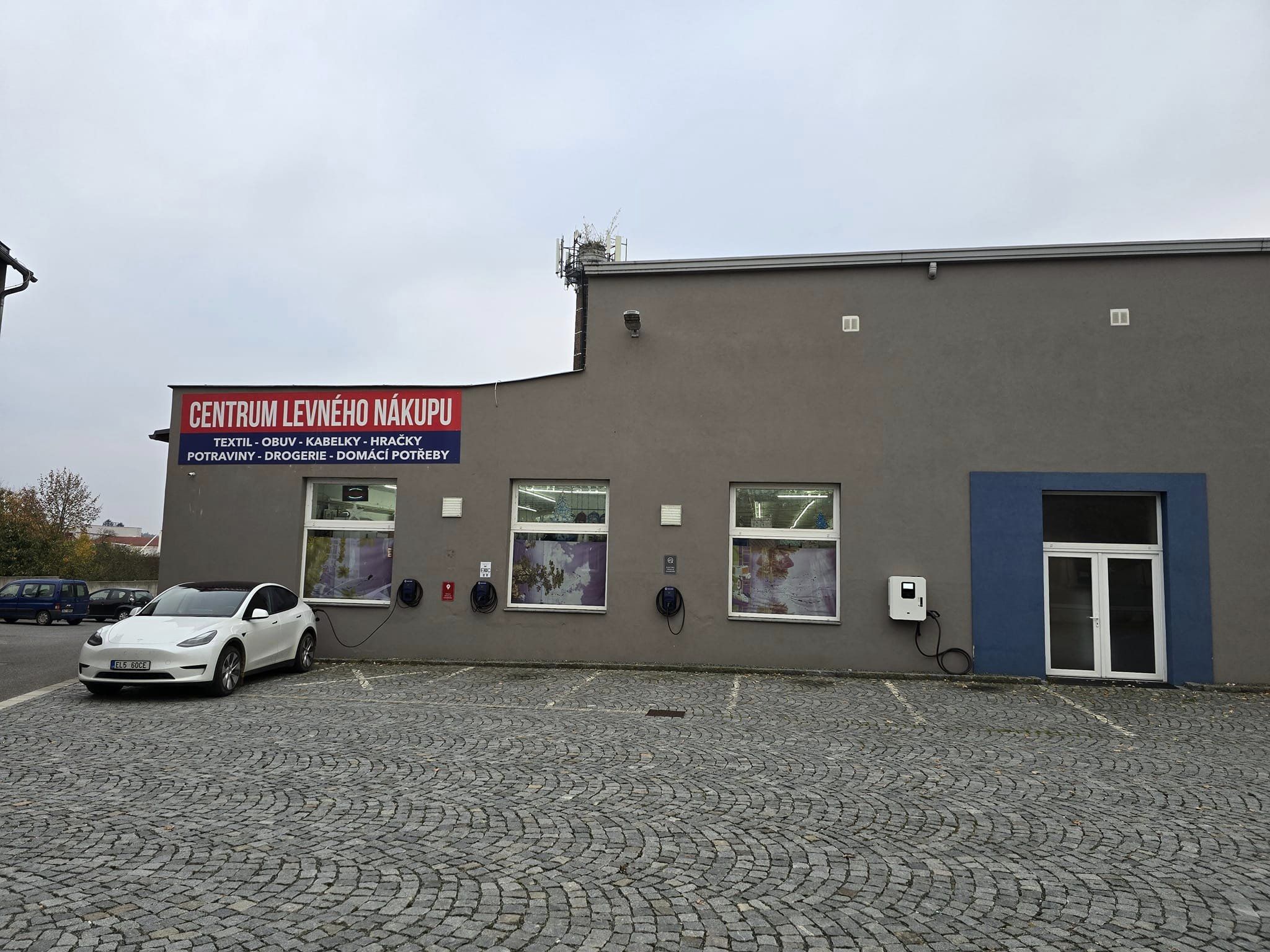 Dobíjecí stanice EURO CHARGE foto 4