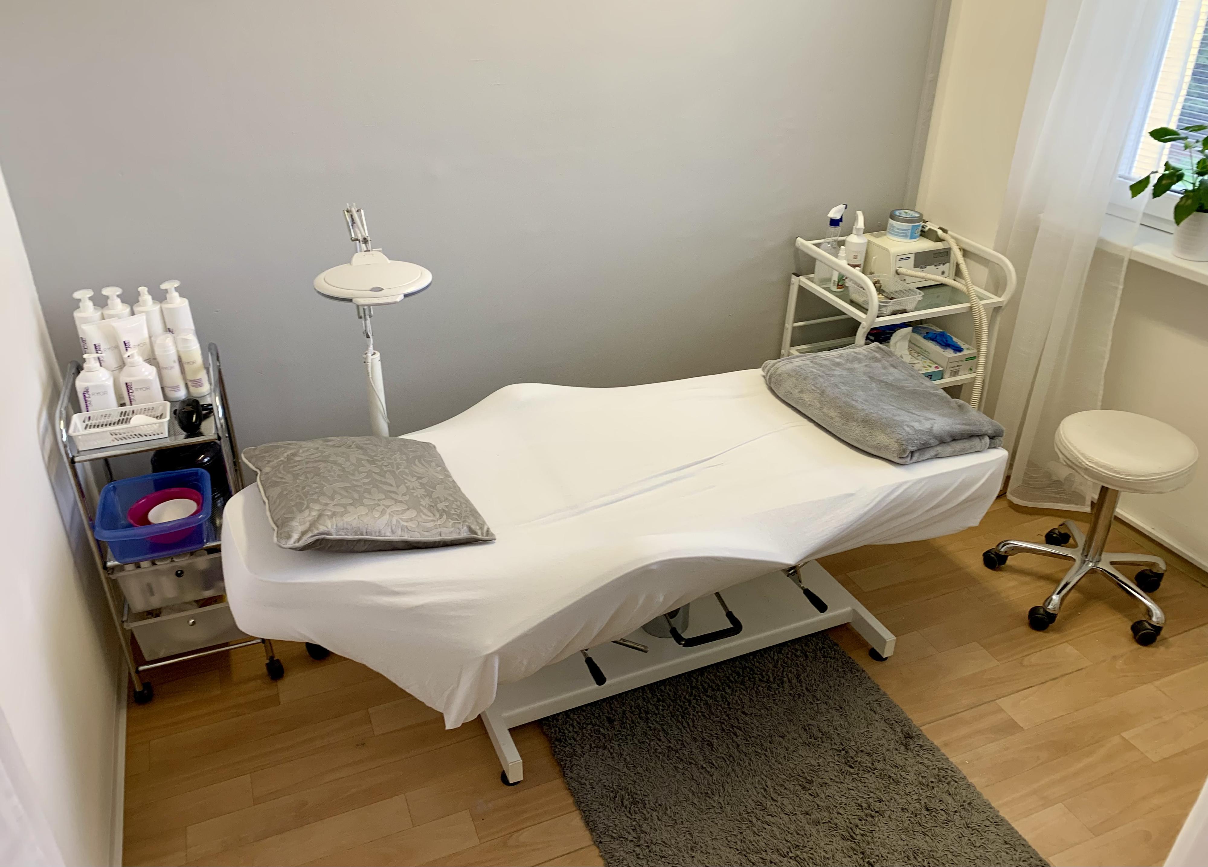 Zděnka Koukalová - Nehtové a kosmetické studio foto 2