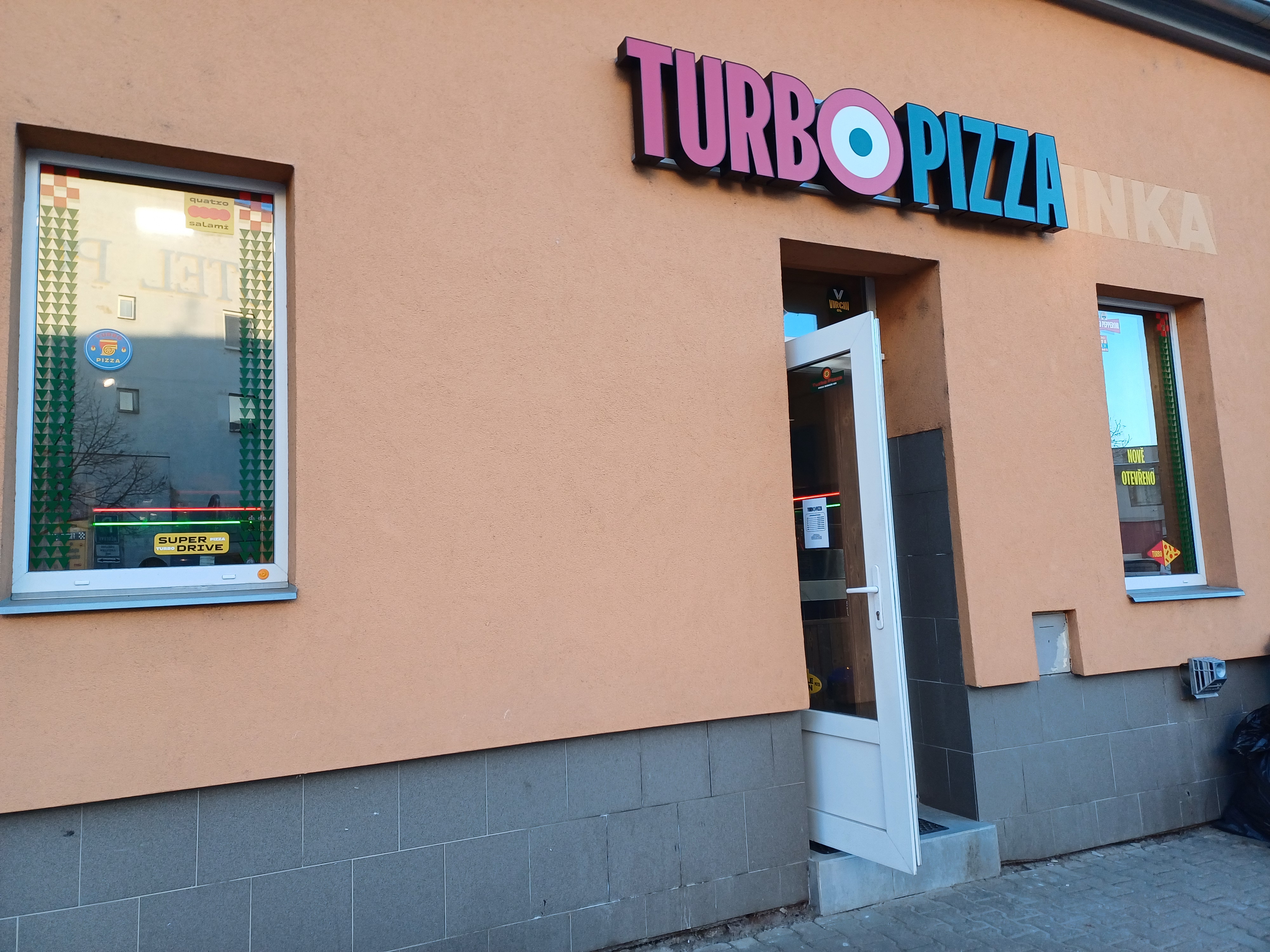 TURBO PIZZA BENEŠOV foto 2