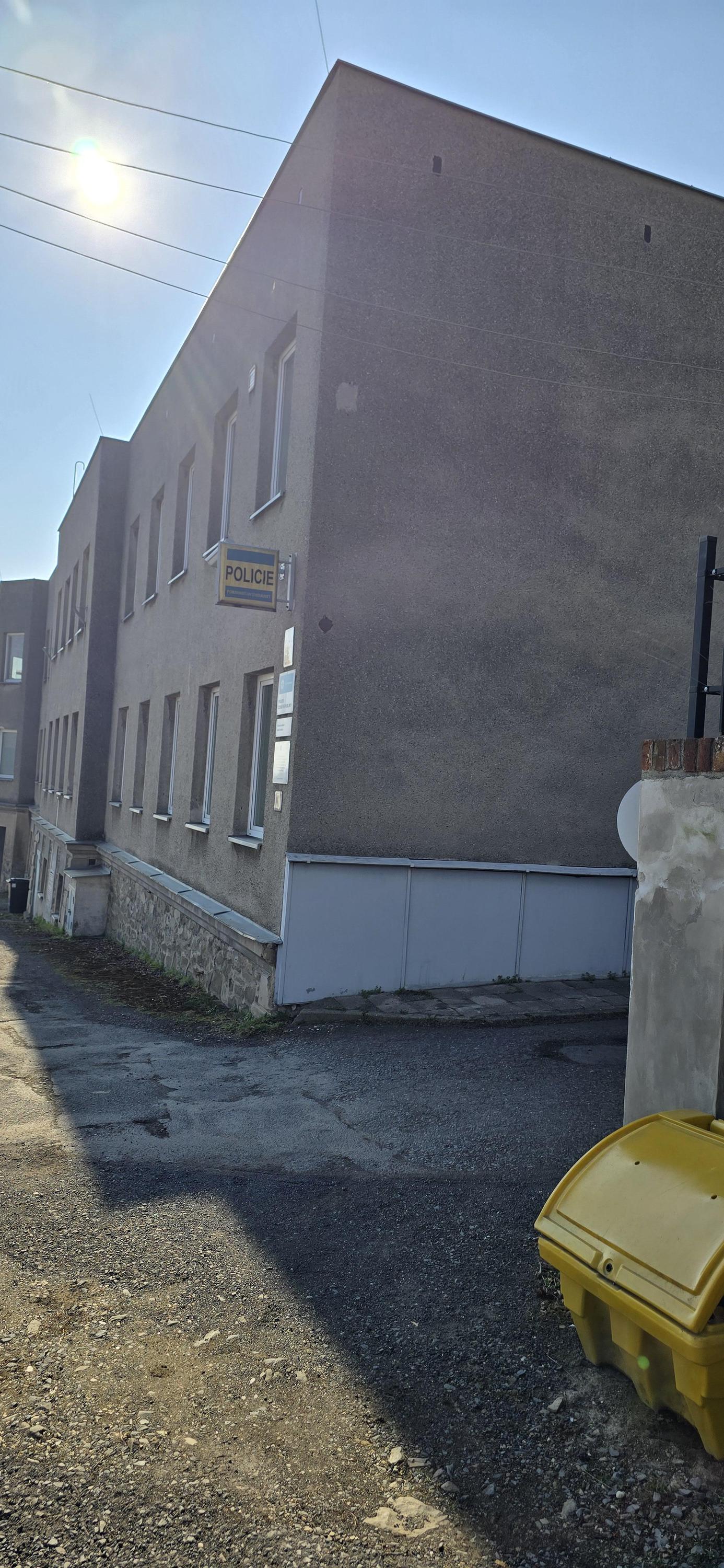 Policie ČR - Obvodní oddělení Velké Heraltice foto 4