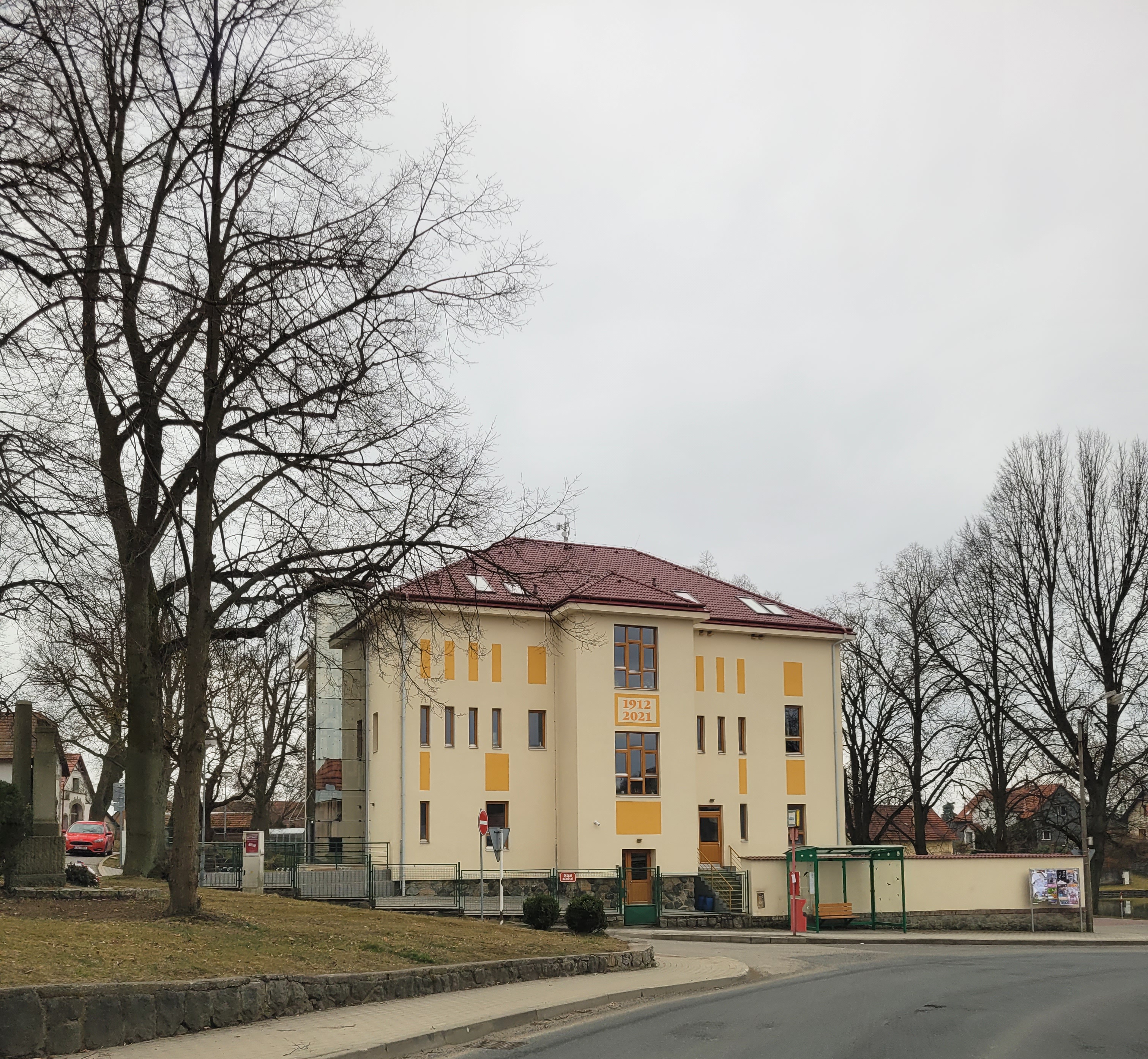 Základní škola Struhařov foto 5