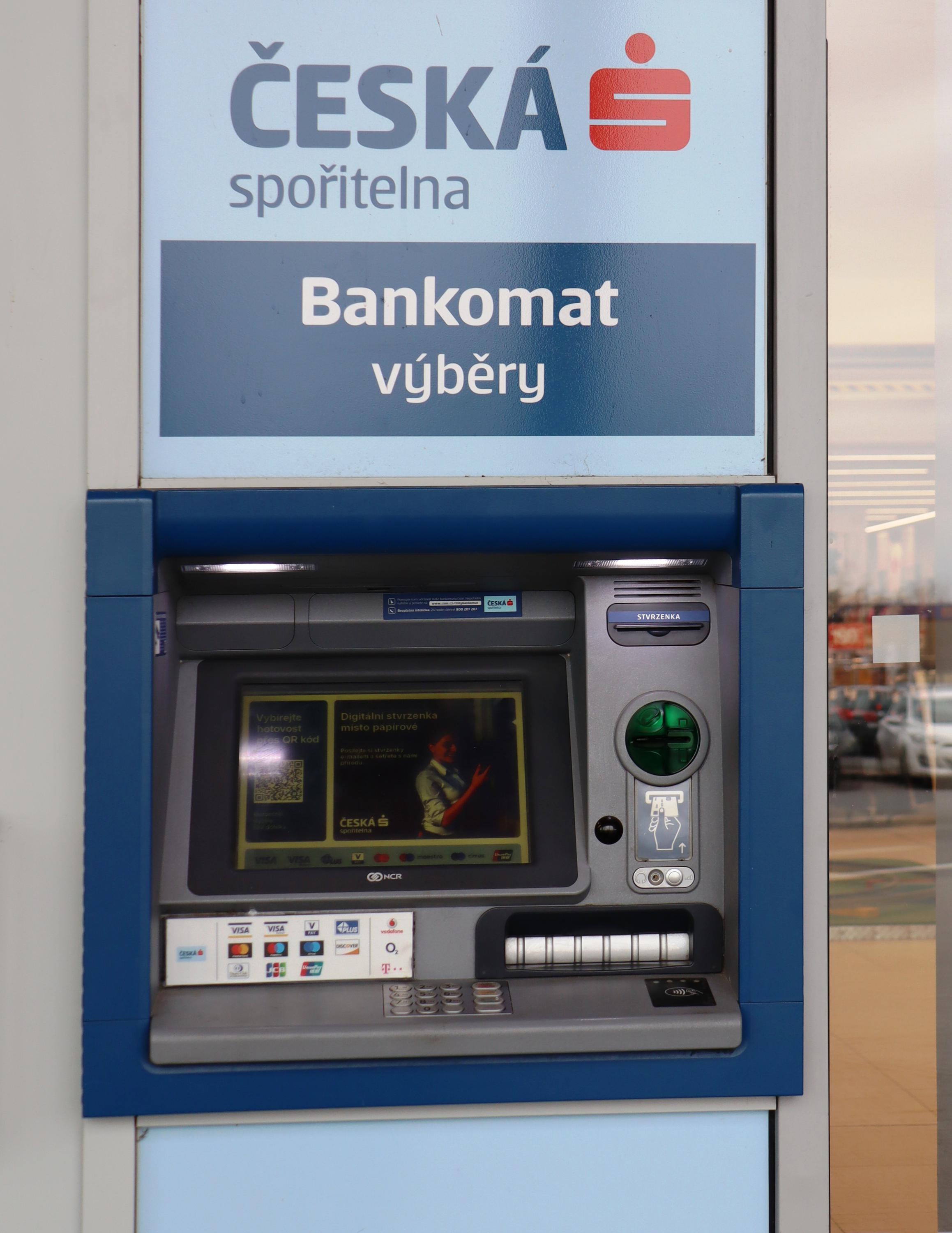 Bankomat České spořitelny foto 3
