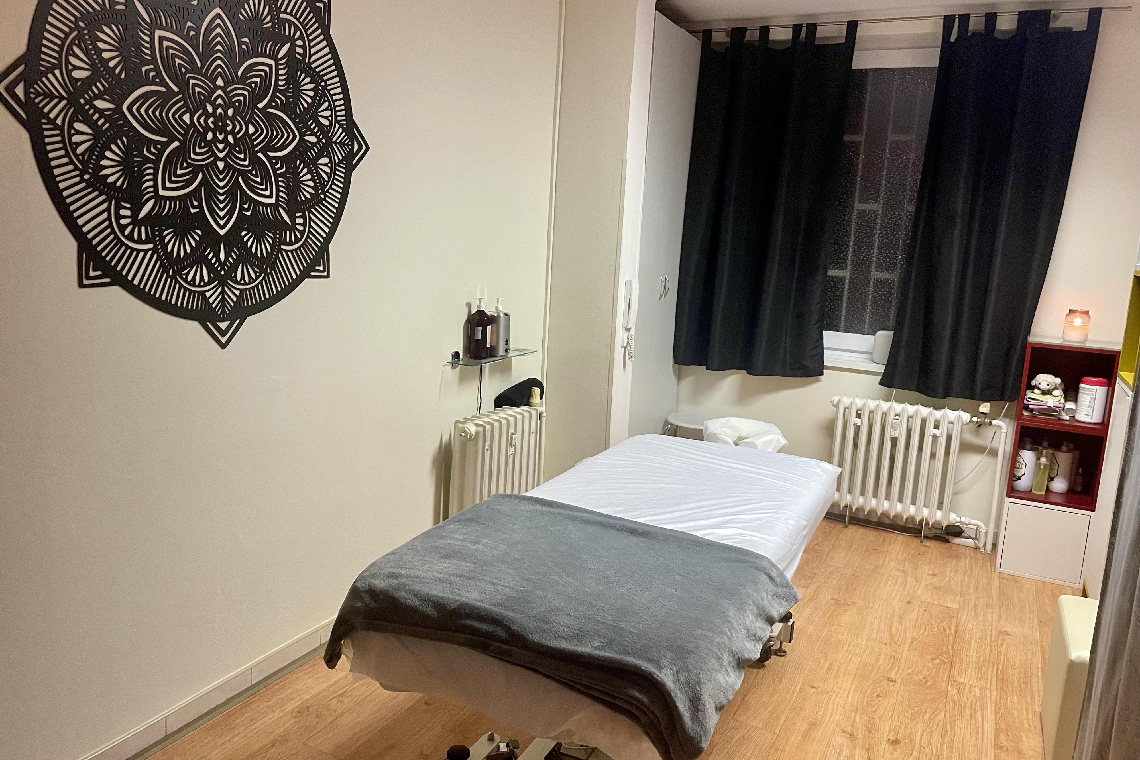 Masáže - Muži v bílém