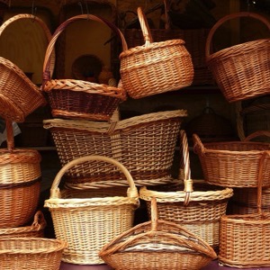 Wicker goods sellers