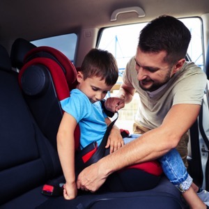 On-line prodej autosedaček a autosedadel