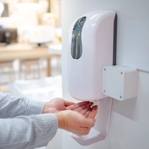 Prodej stojanů a bran na dezinfekci