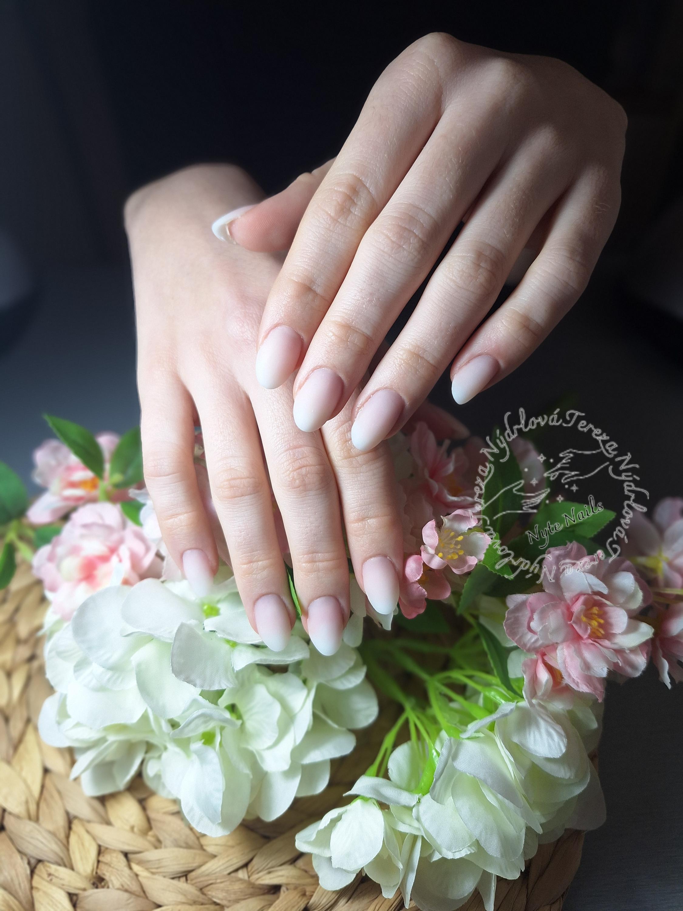 Nehtové studio - Nyte nails foto 5