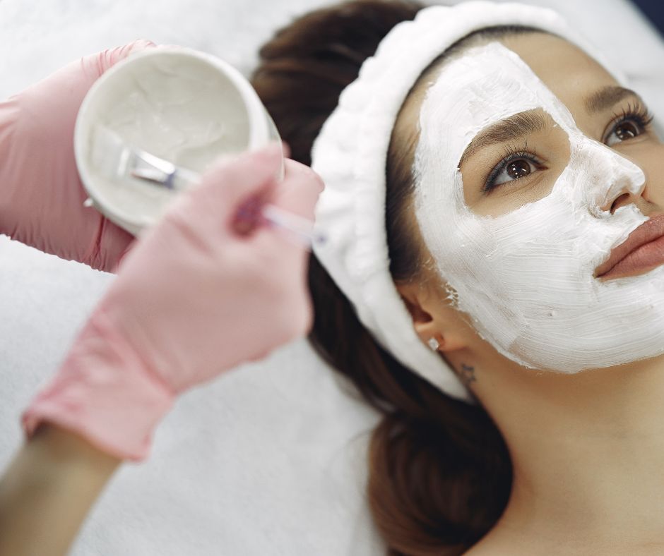 Obličejové masky: Zvýrazněte svou přirozenou krásu