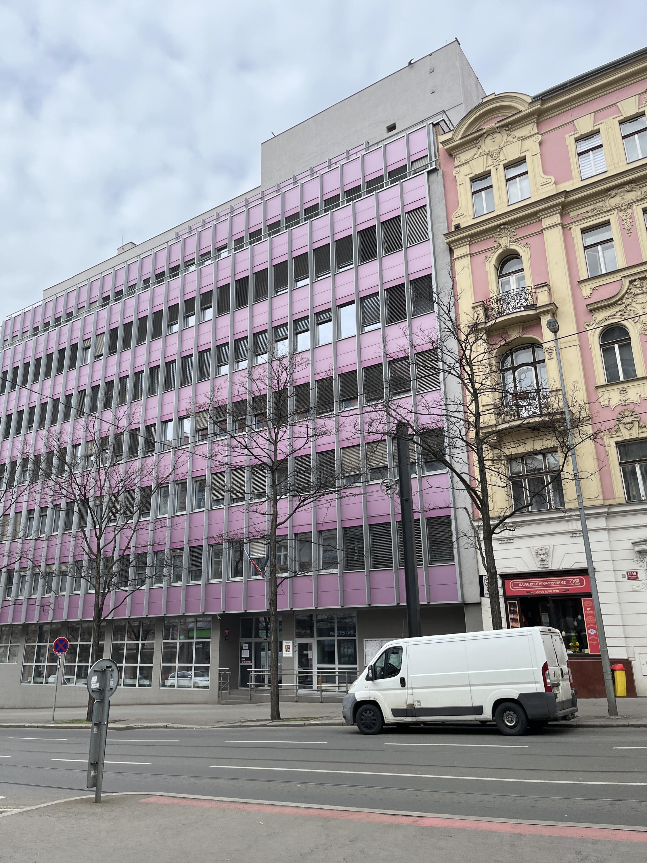 Finanční úřad pro hlavní město Prahu - Územní pracoviště pro Prahu 2 foto 6