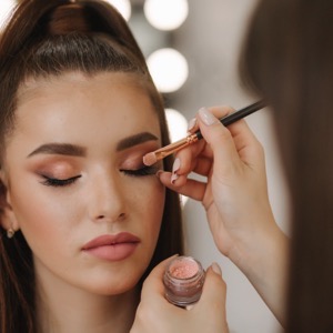 Vizážisté a stylisté