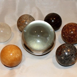 Online sellers of esoteric products