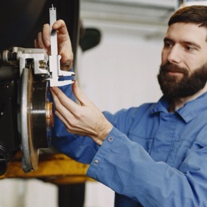 Servis obráběcích strojů