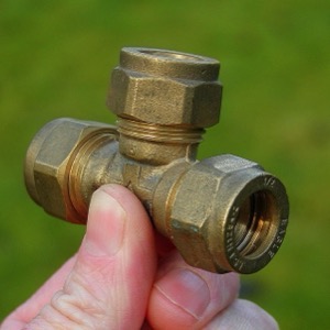 Velkoobchod upevňovacího a spojovacího materiálu