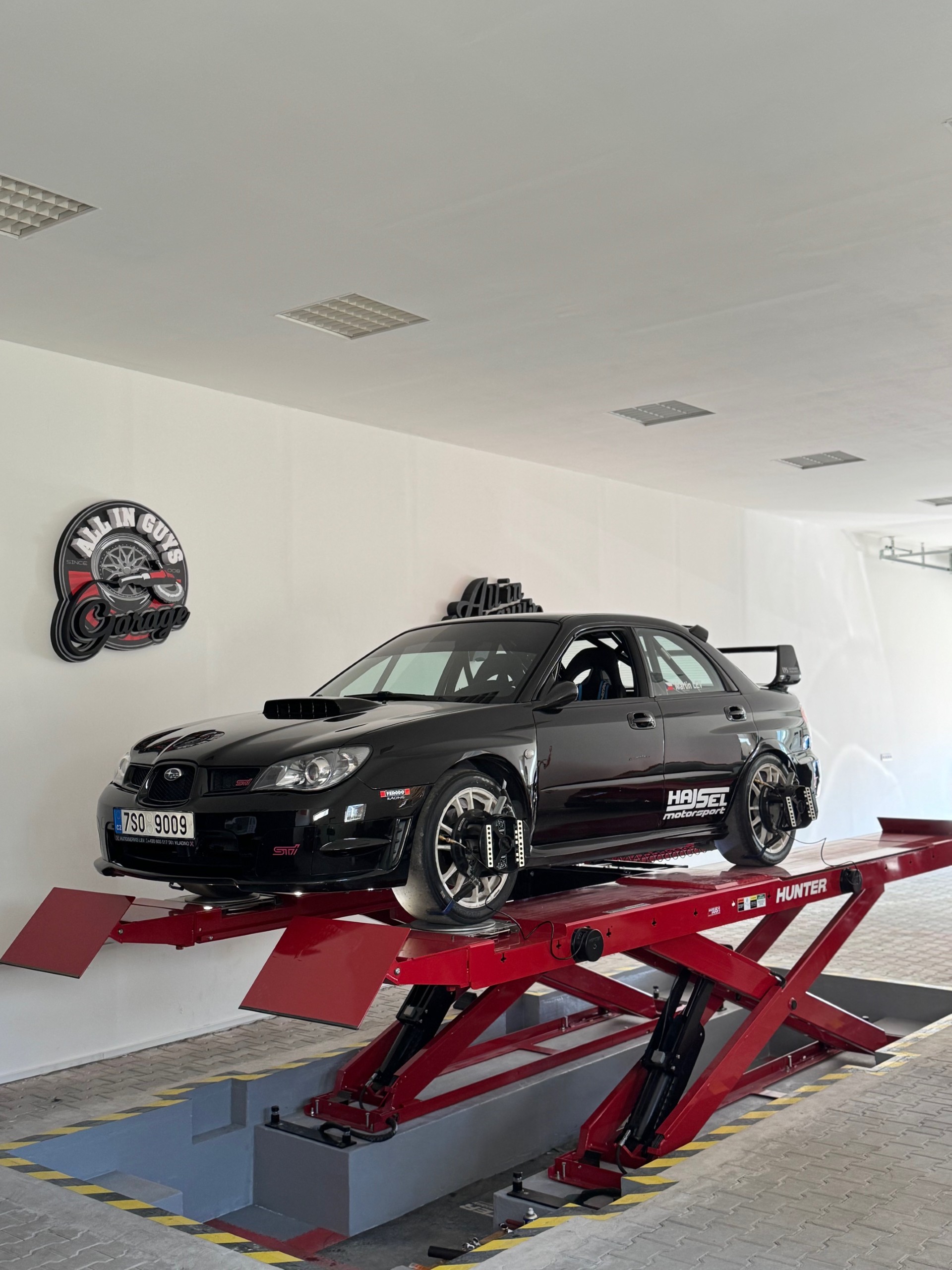 All In Guys Garage foto 3