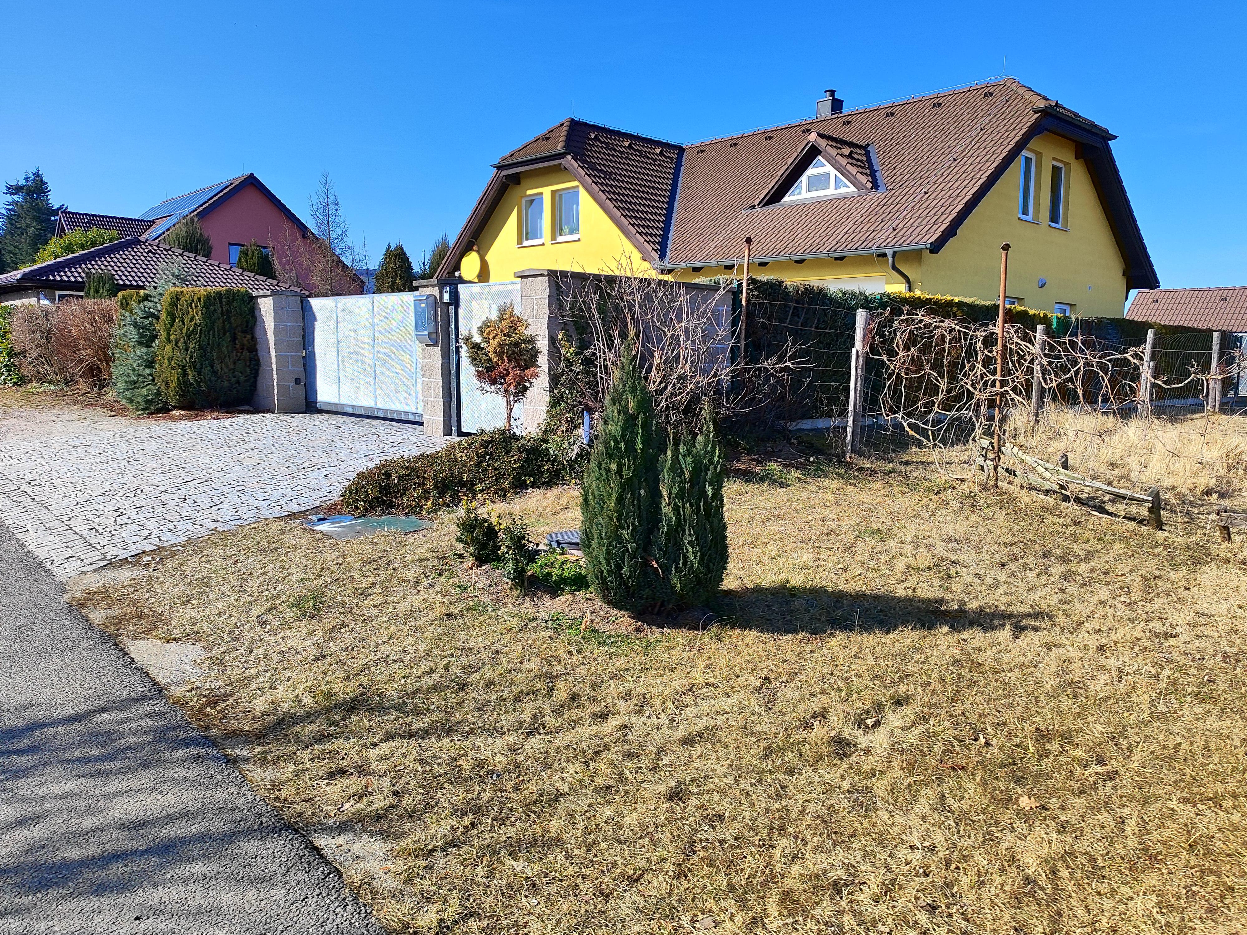 Zlatá Koruna - obecní úřad foto 5