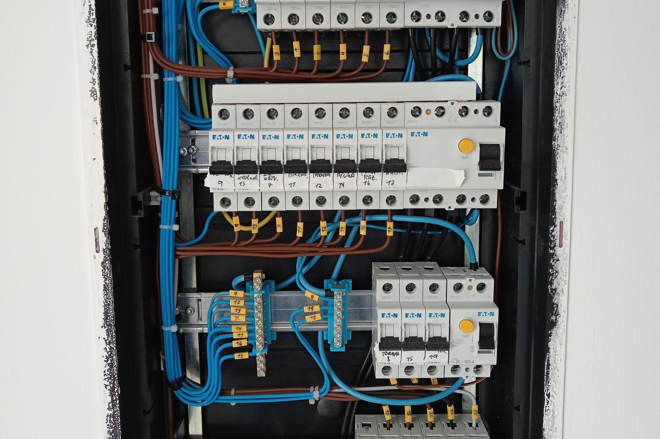 Elektroinstalace Tomáš Kubizňák