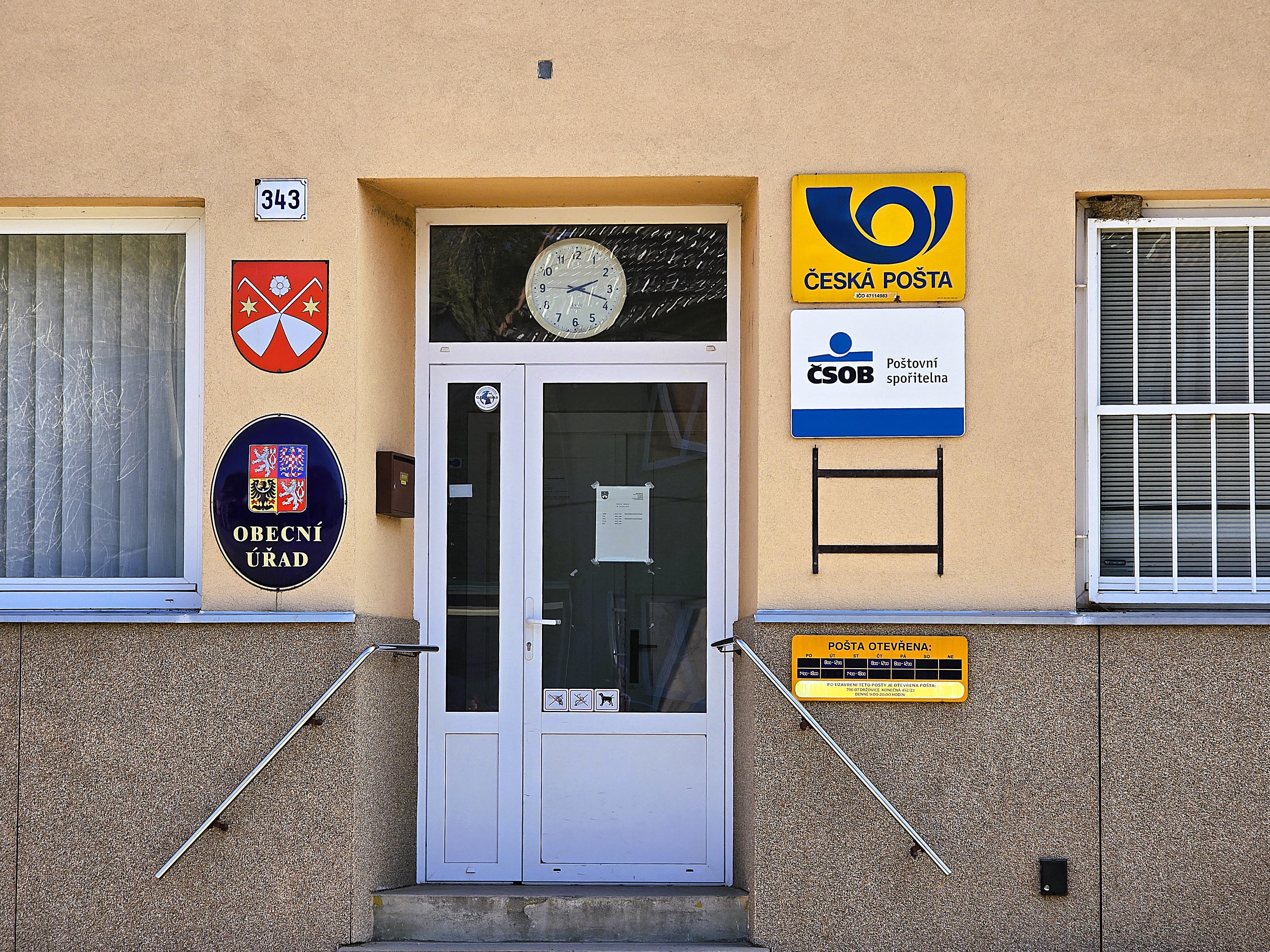 Otaslavice - obecní úřad foto 6