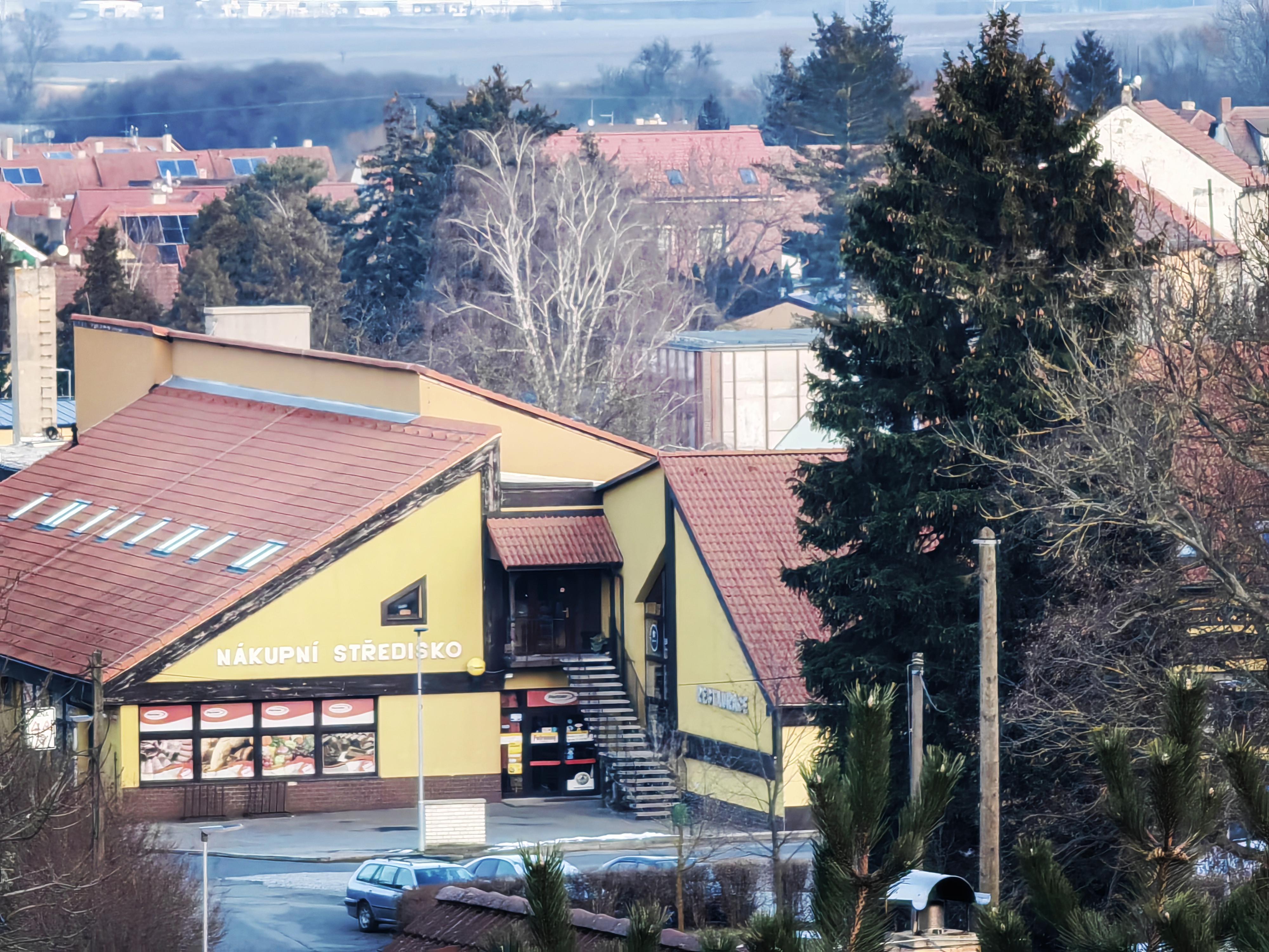 Nákupní středisko Potraviny u Kohouta