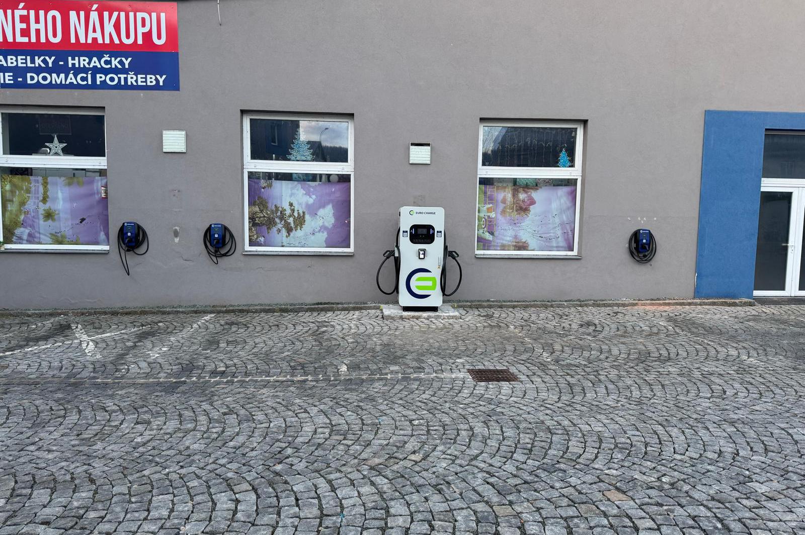 Dobíjecí stanice EURO CHARGE