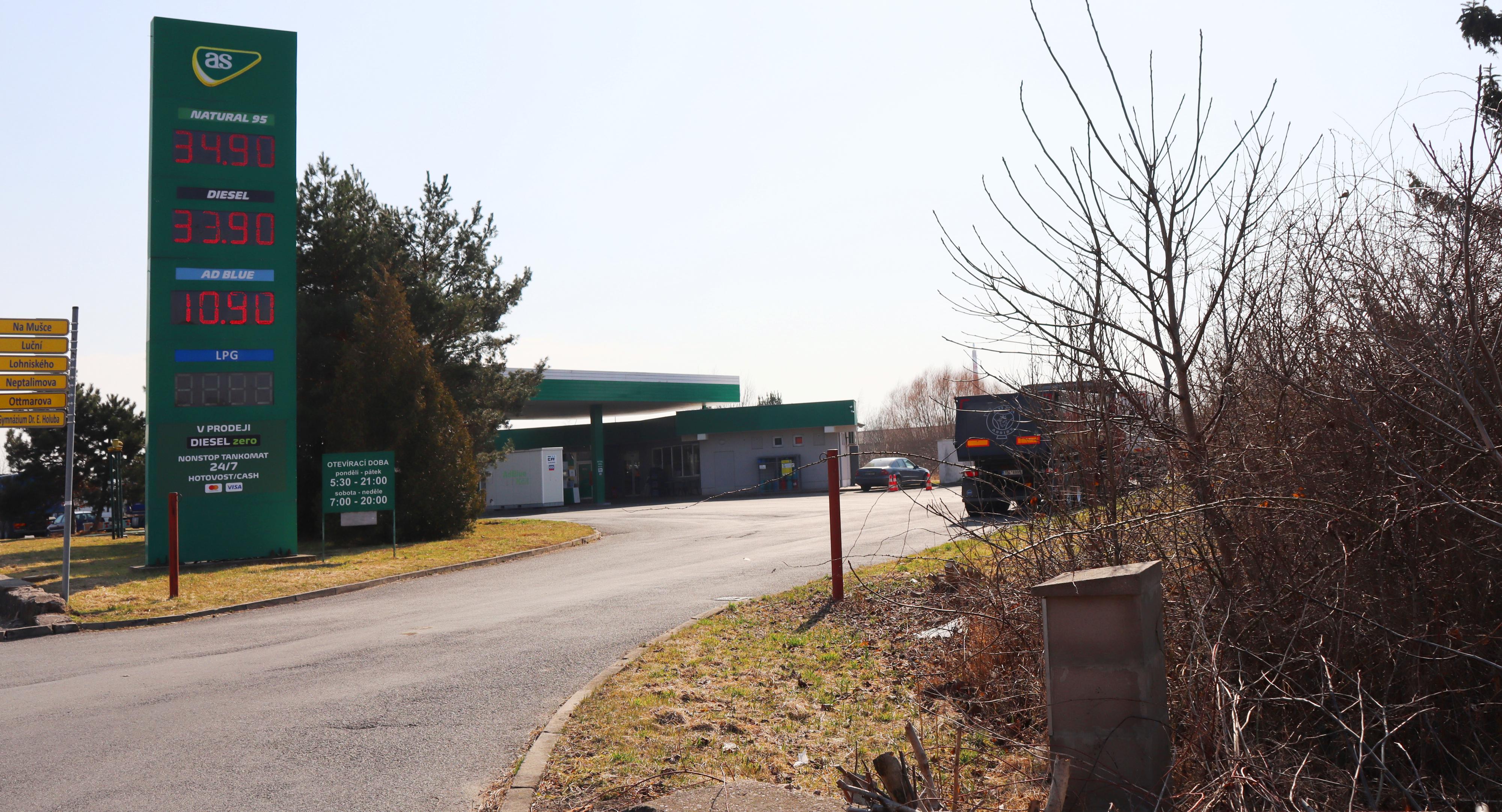 Čerpací stanice Zaris