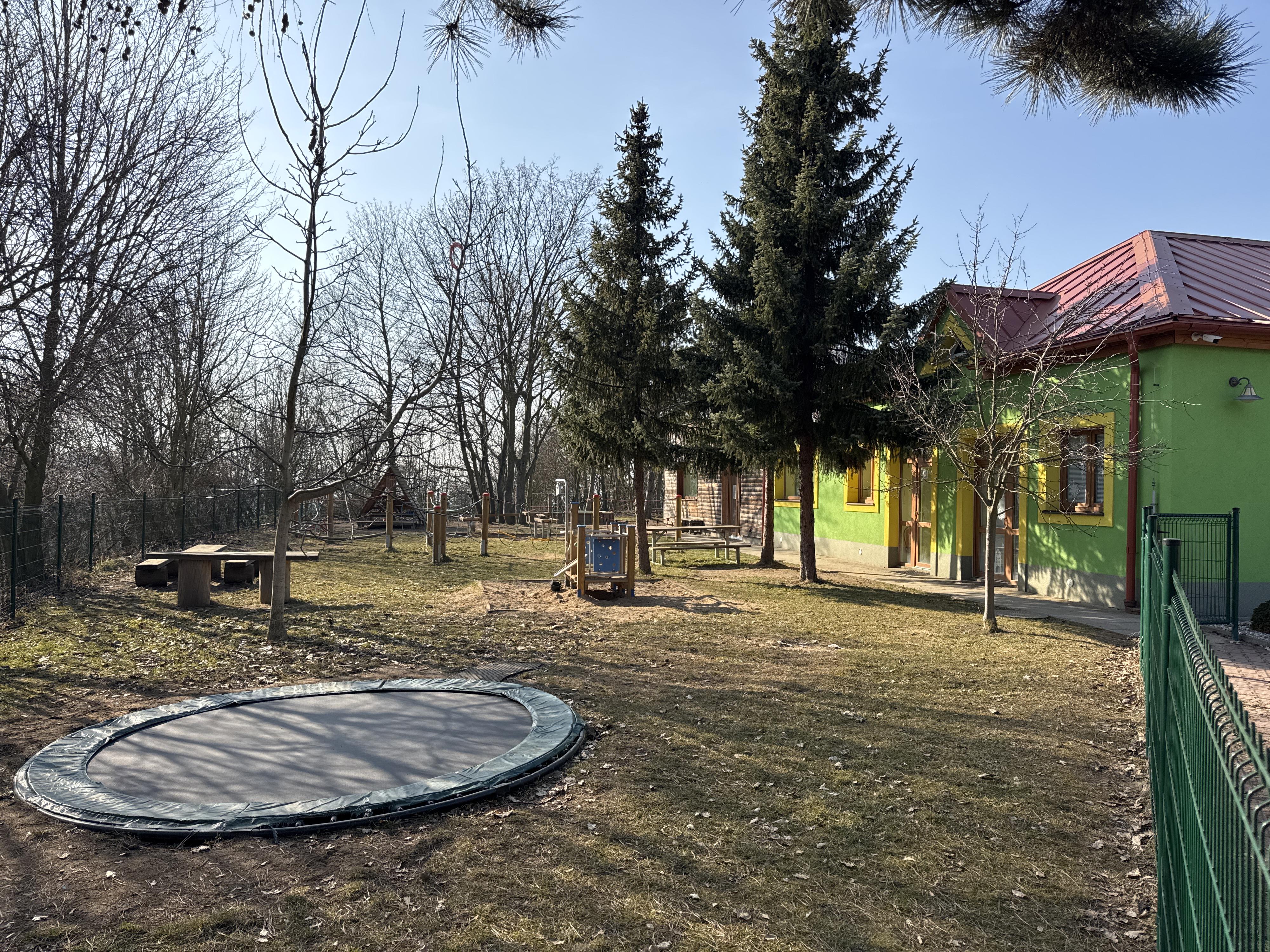 AMA SCHOOL - základní škola a mateřská škola montessori, o.p.s. foto 3