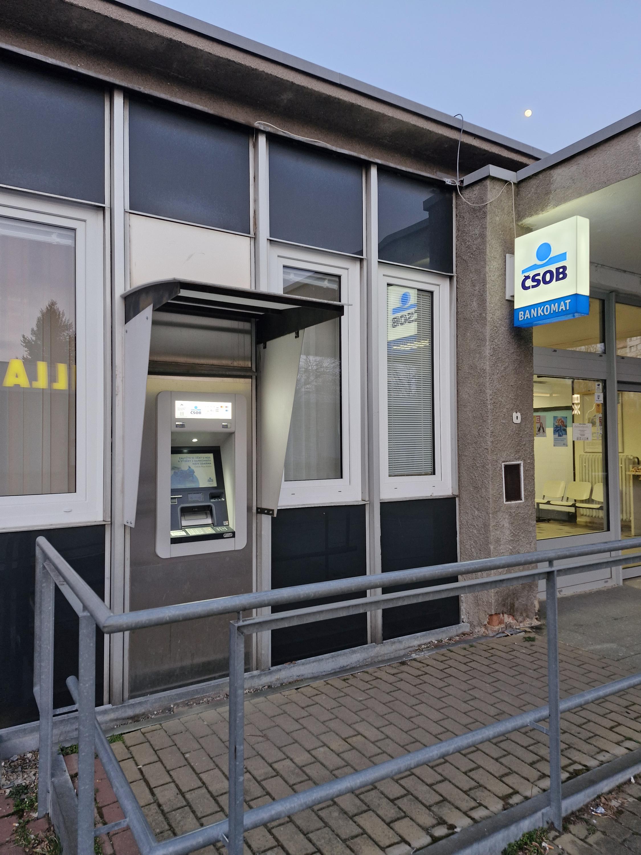 Bankomat ČSOB foto 2