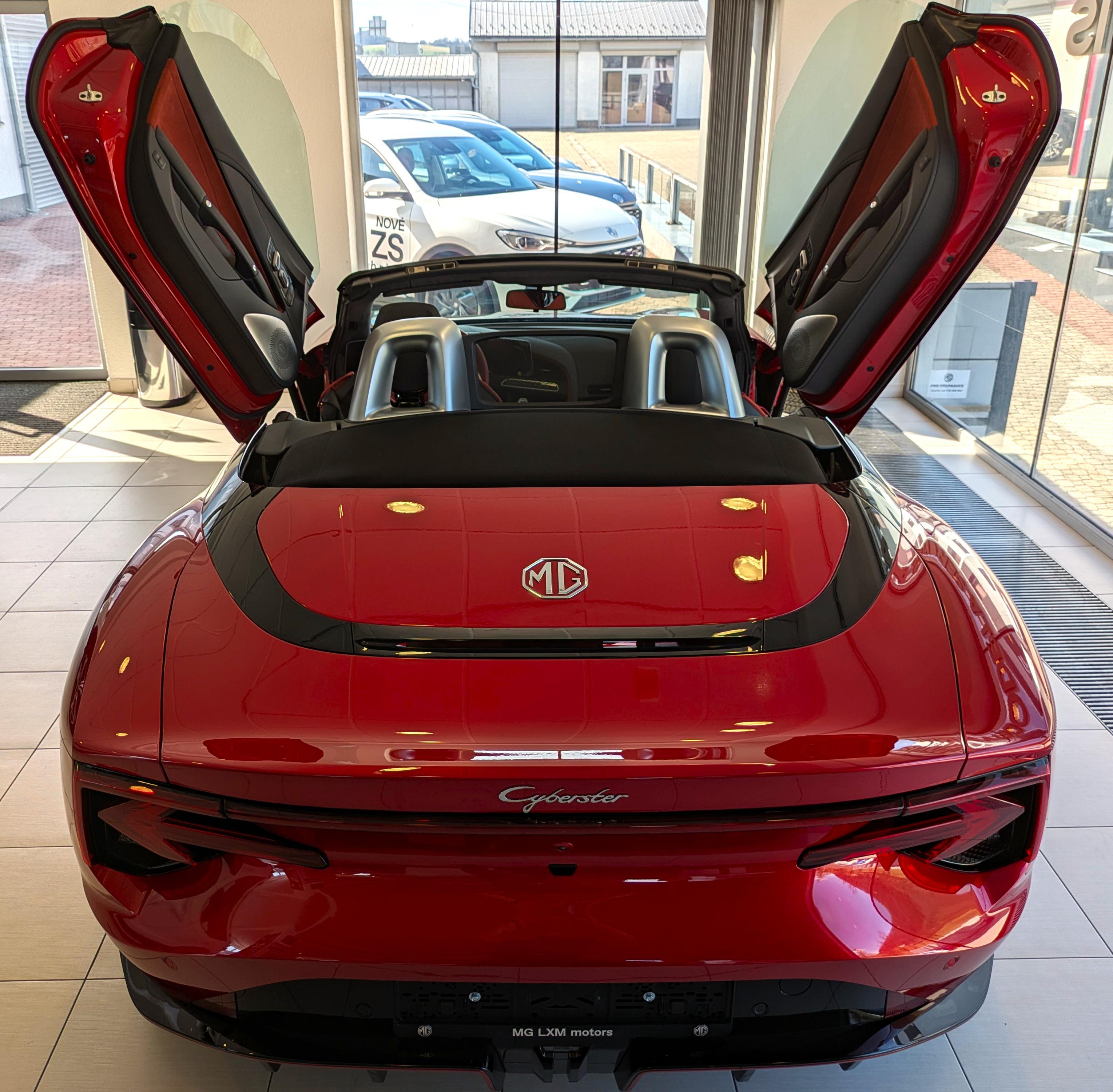 LXM MOTORS, s.r.o. foto 6