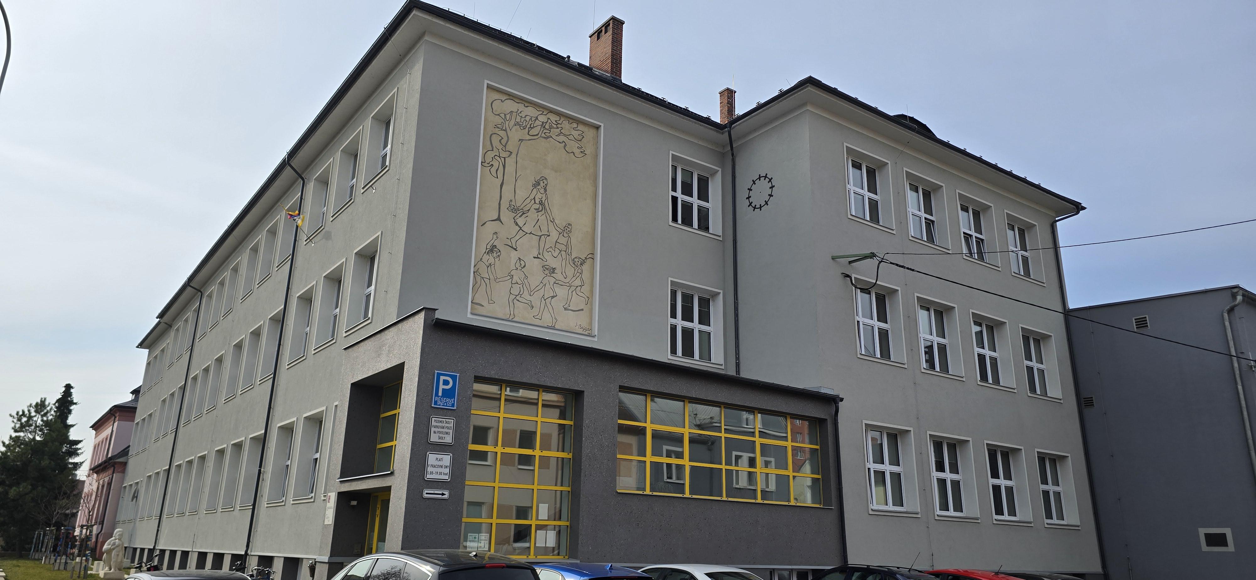 Střední pedagogická škola a Střední zdravotnická škola, Krnov foto 4