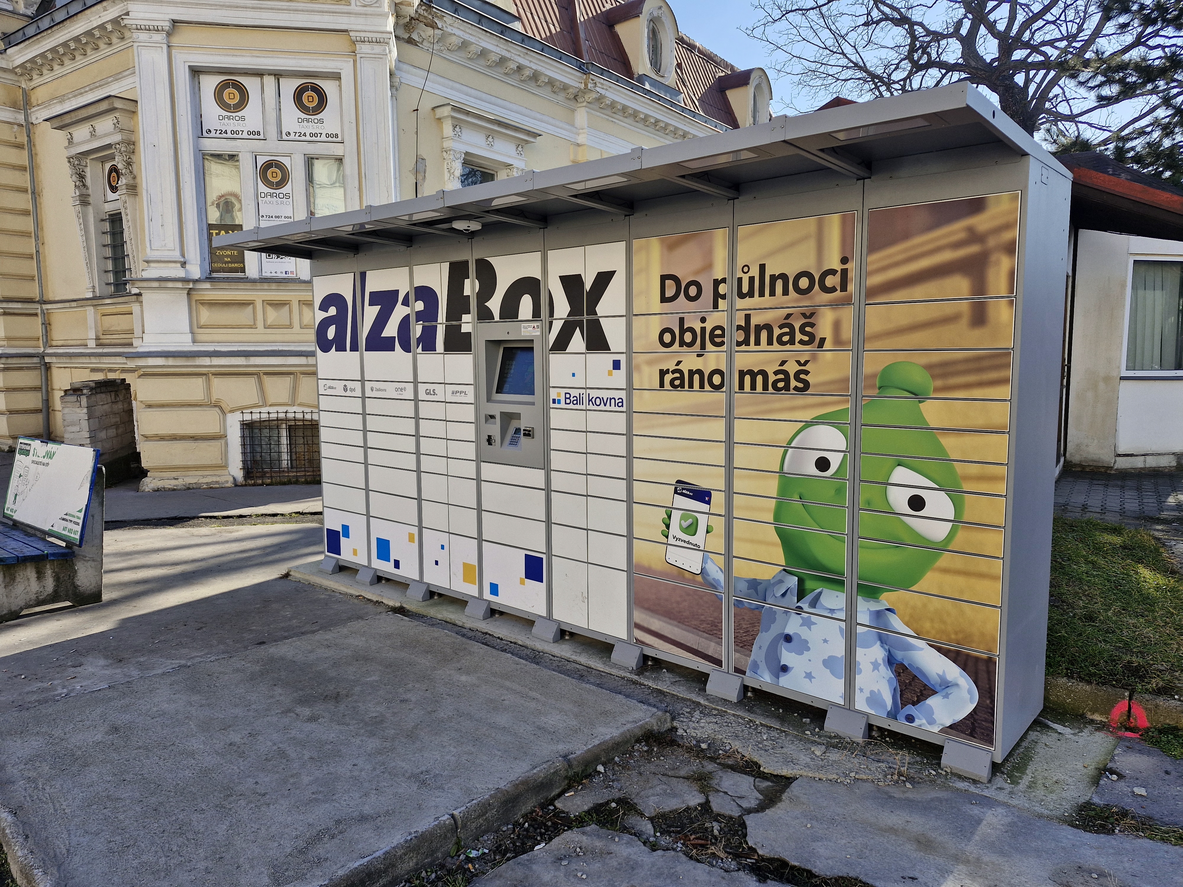 AlzaBox foto 2